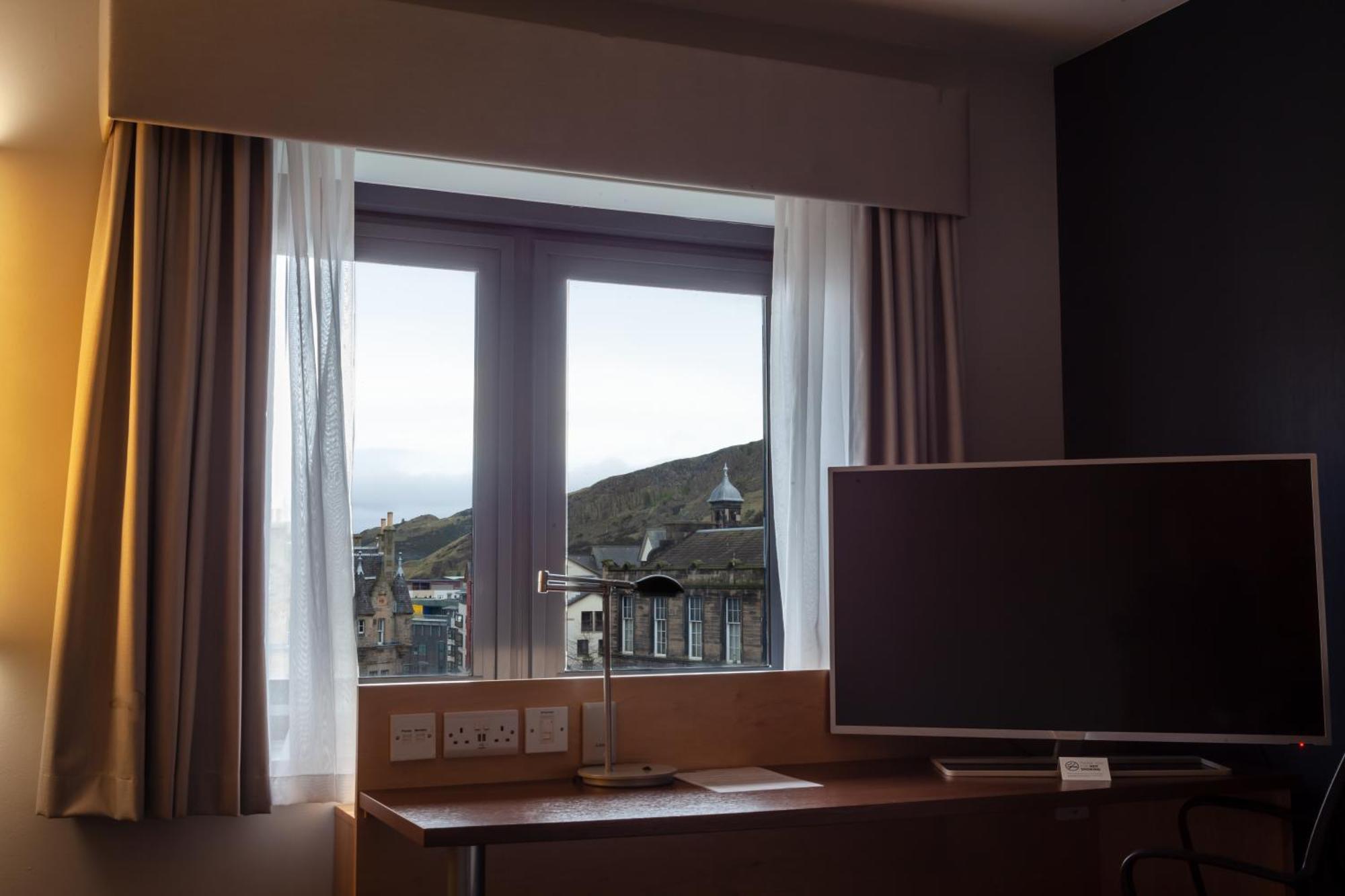 Express - Royal Mile By Ihg