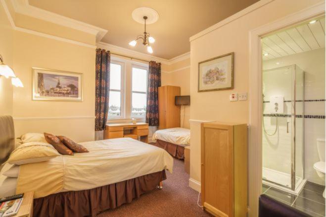 Brae Guest house 3*
