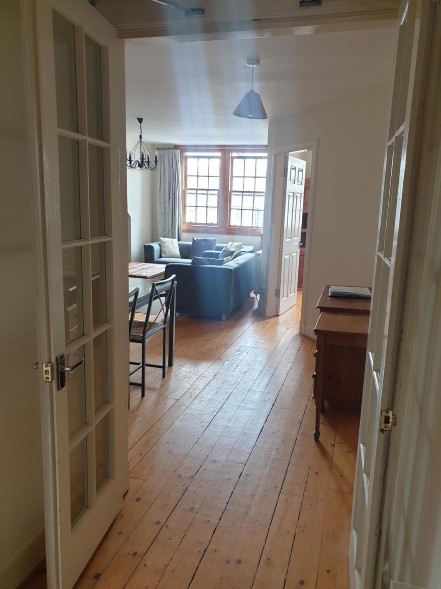 Rose Street 2 Bedroom *