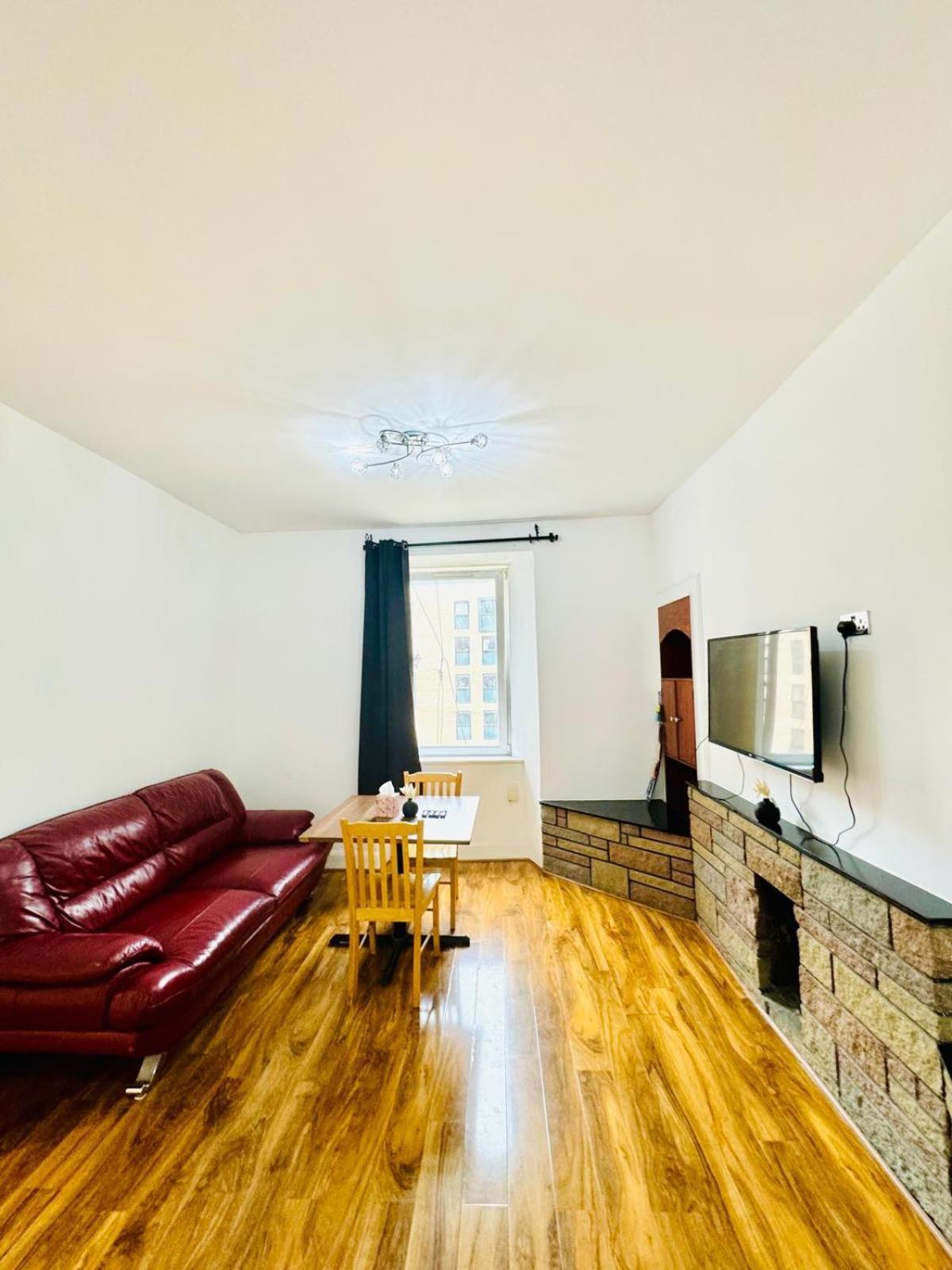 Central 1bhk Heart Of The City * EDI