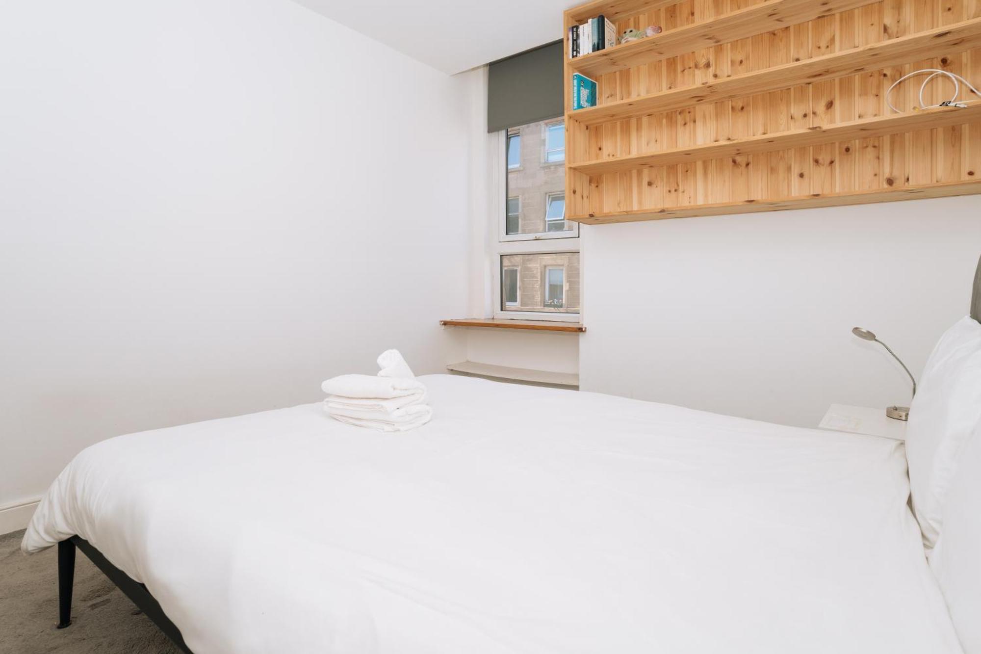 Apartment Sleek & Central 2bd Flat - Haymarket *