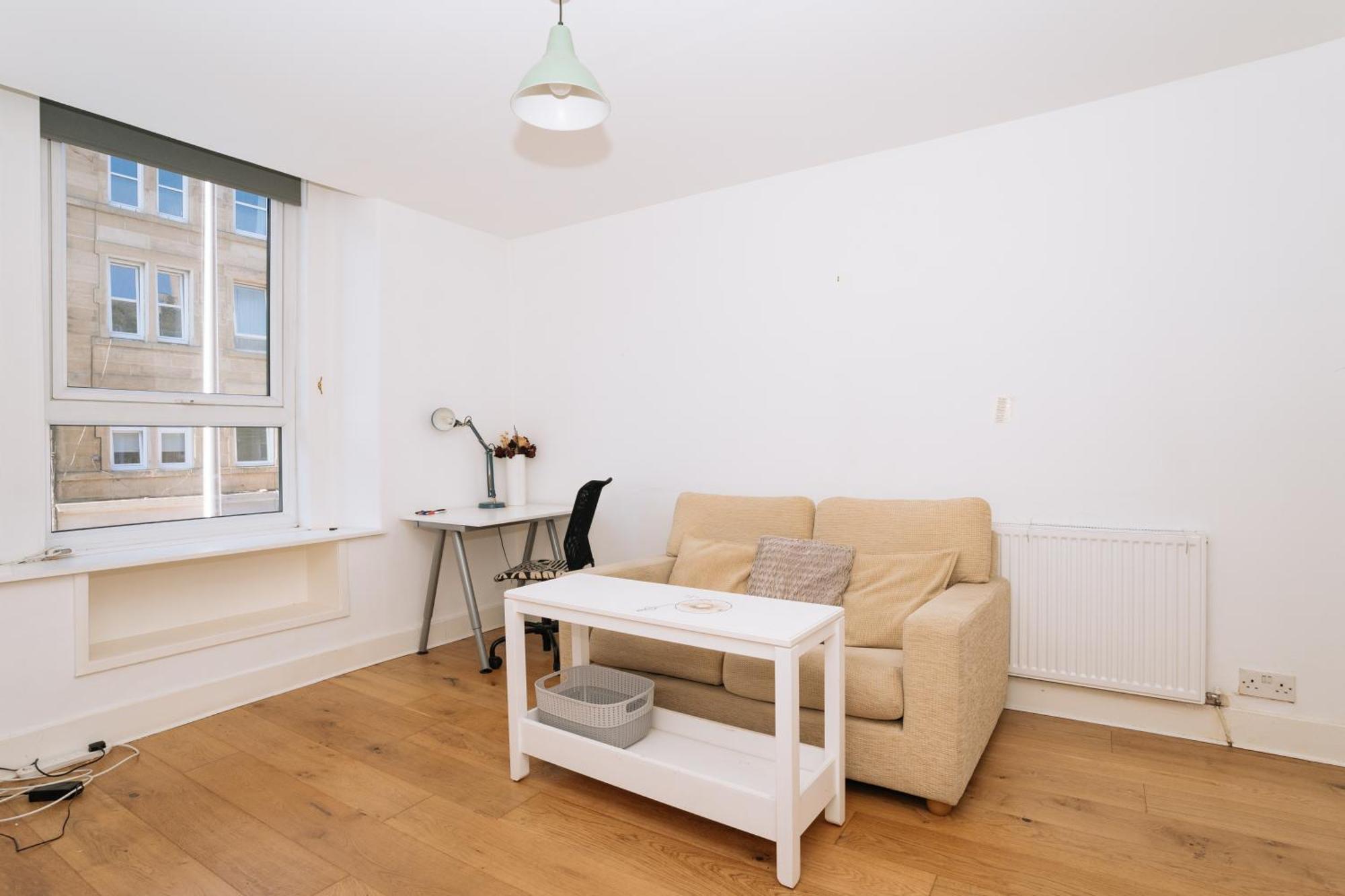 Sleek & Central 2bd Flat - Haymarket Apartment *