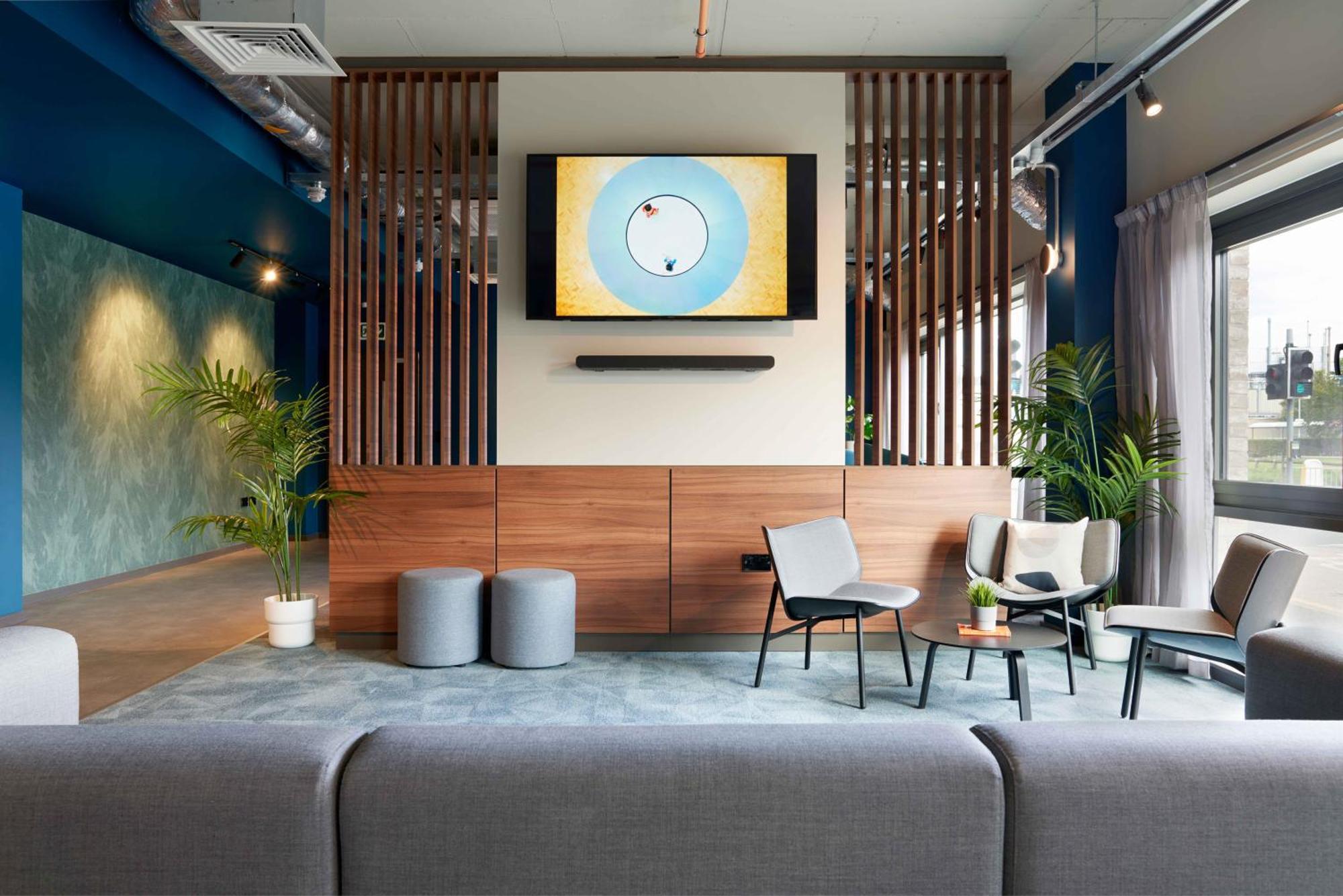 Joivy Trendy Units In Westfield-adults Only * EDI