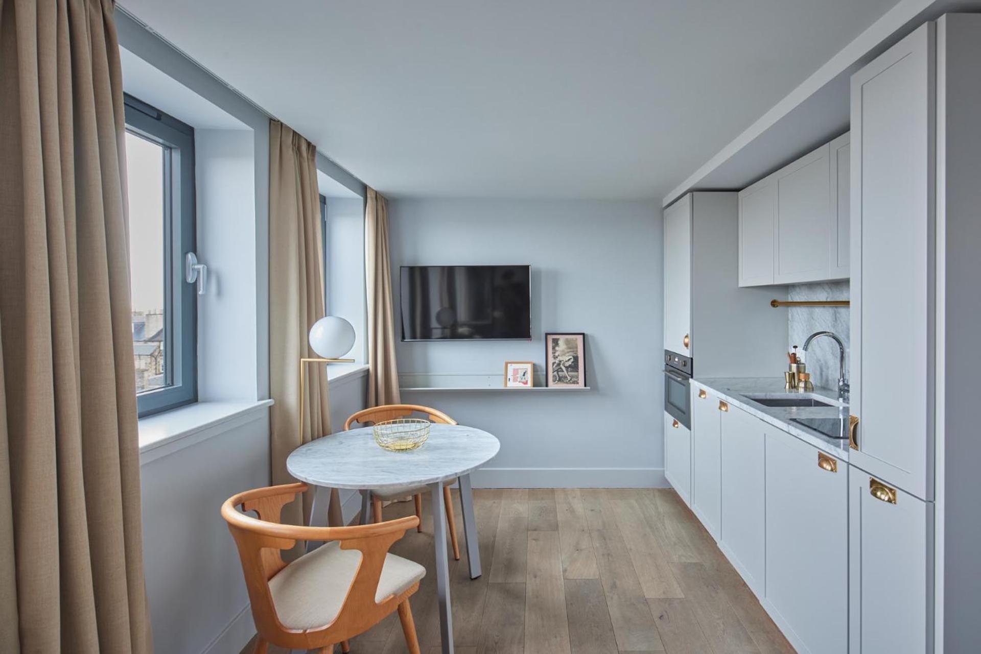 Aparthotel Eden Locke