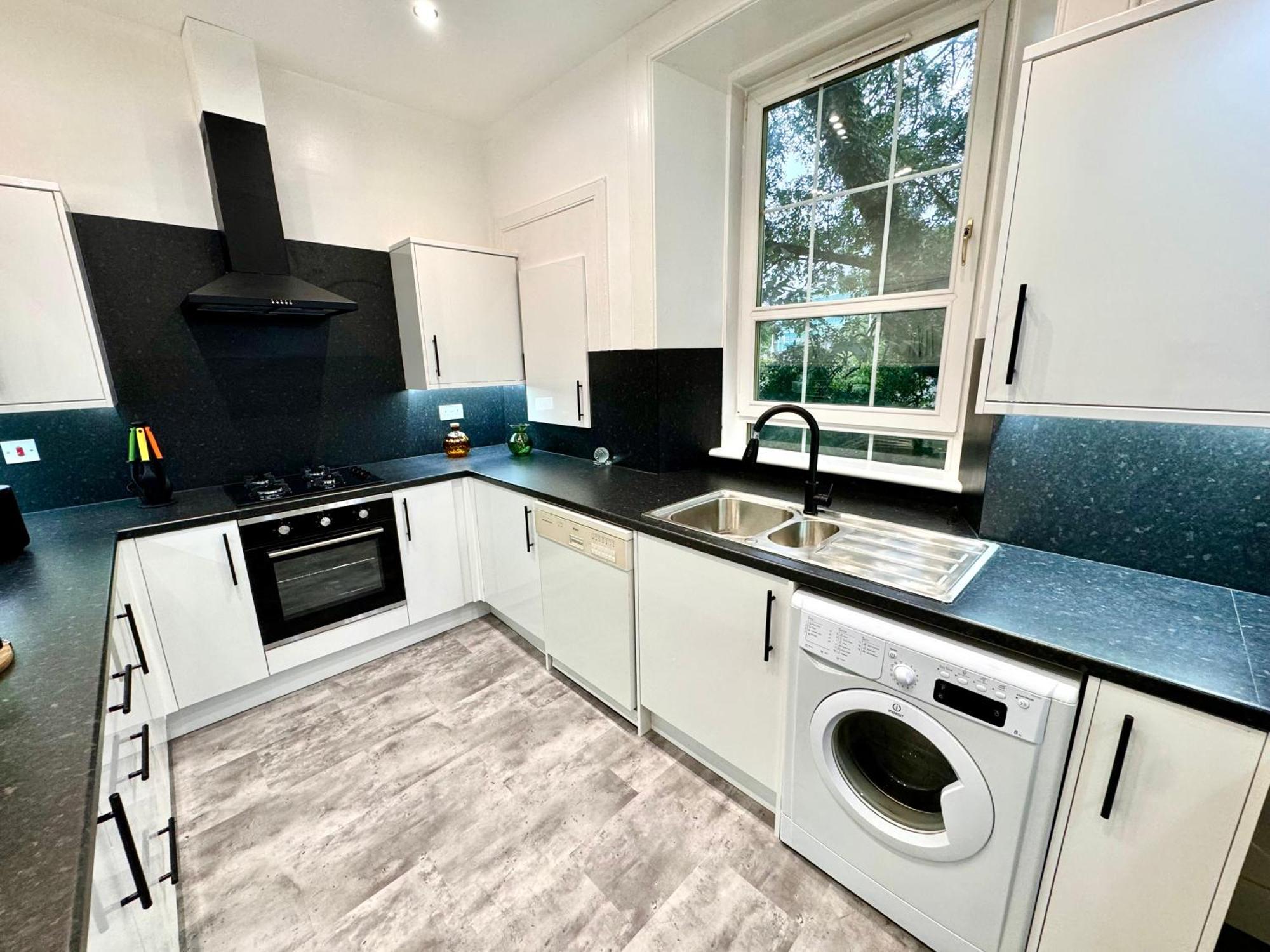 Luxury - Meadowbank Fast Wifi Apartment *