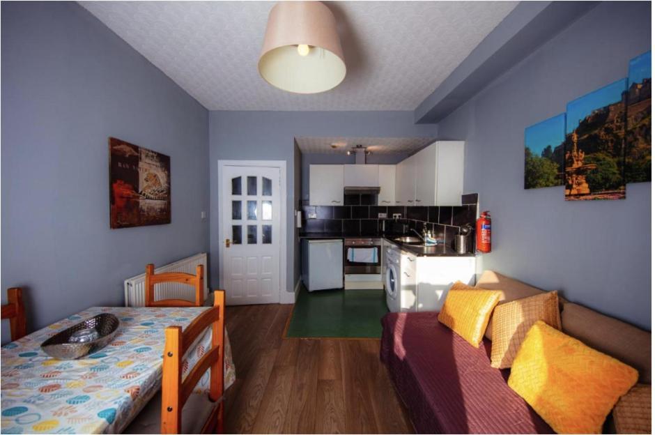 Apartment Warm & Welcoming City Center - Meadows! 2 Edinburgh