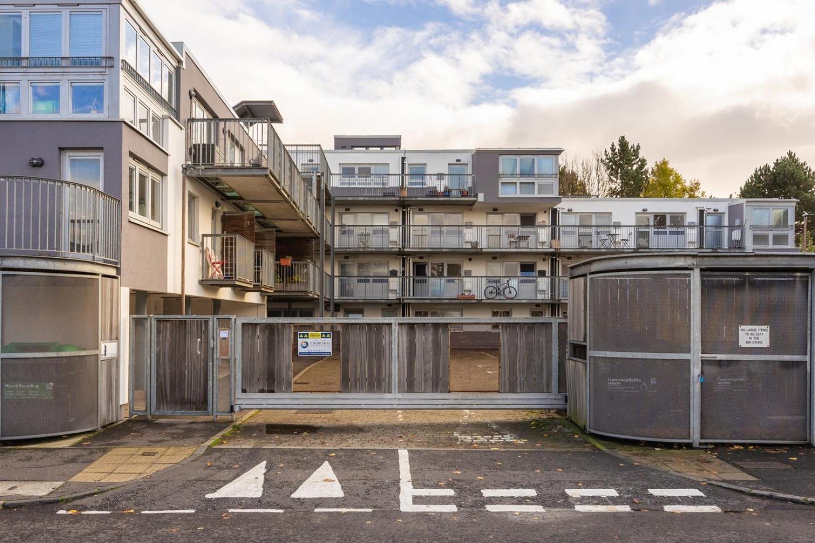 Guestready - Modern Near Craigmillar Area Apartment *