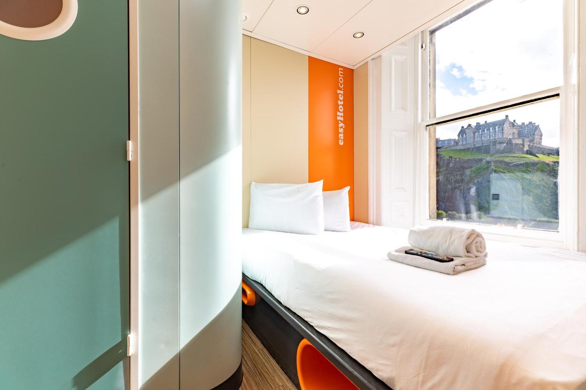Hotel Easyhotel 2*
