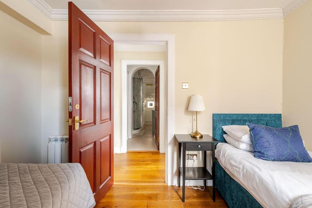Apartment Stunning Royal Mile 2 Bedroom