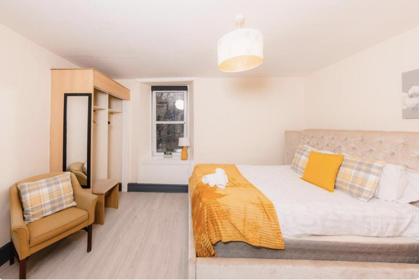 Warm & Welcoming City Centre Apt - Meadows 3! *