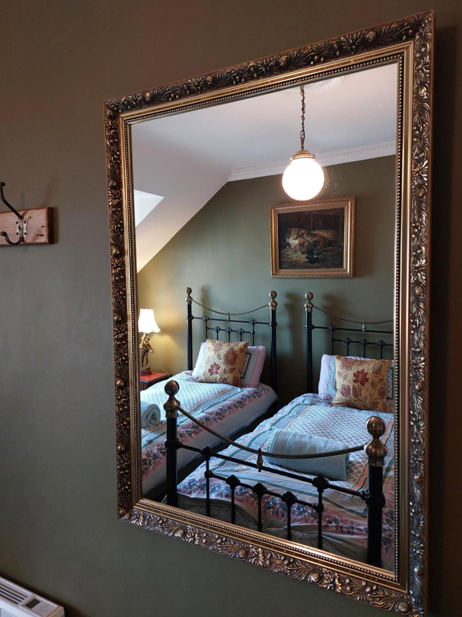 Stunning 5br Royal Mile Penthouse * EDI