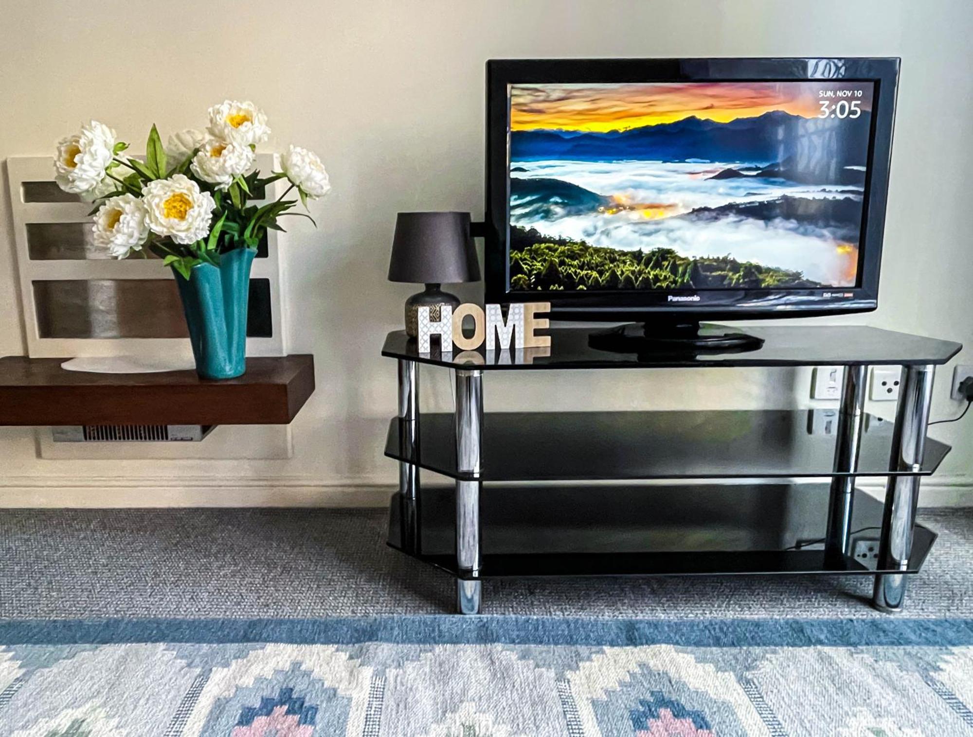 Apartment Comfy 2 Bedroom Flat Near Centre EDI
