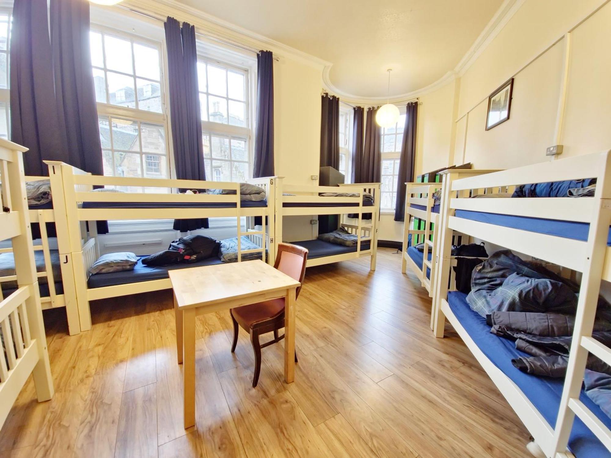 Hostel Backpackers *