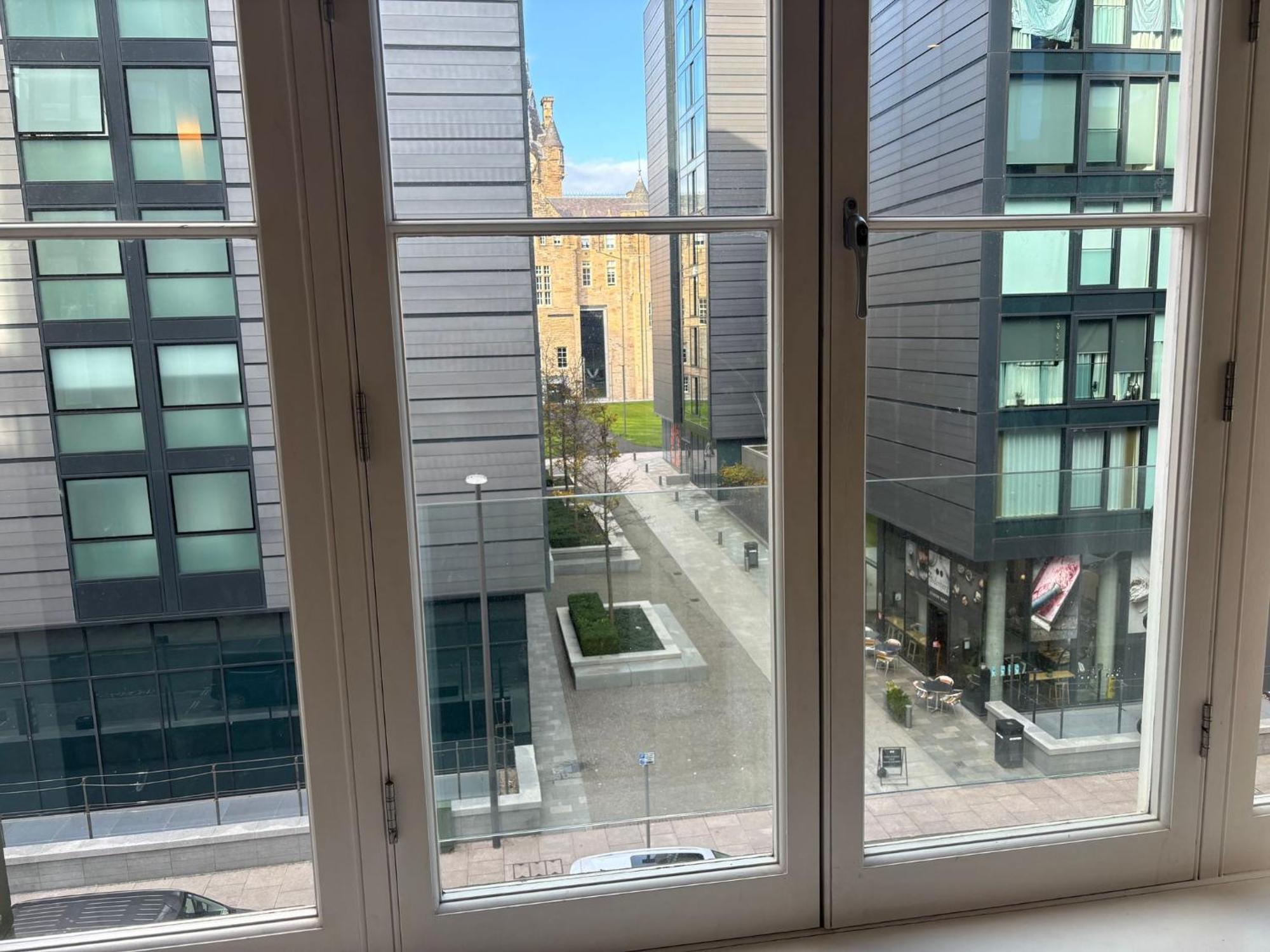 Apartment Extremely Quartermile Near To Castle And