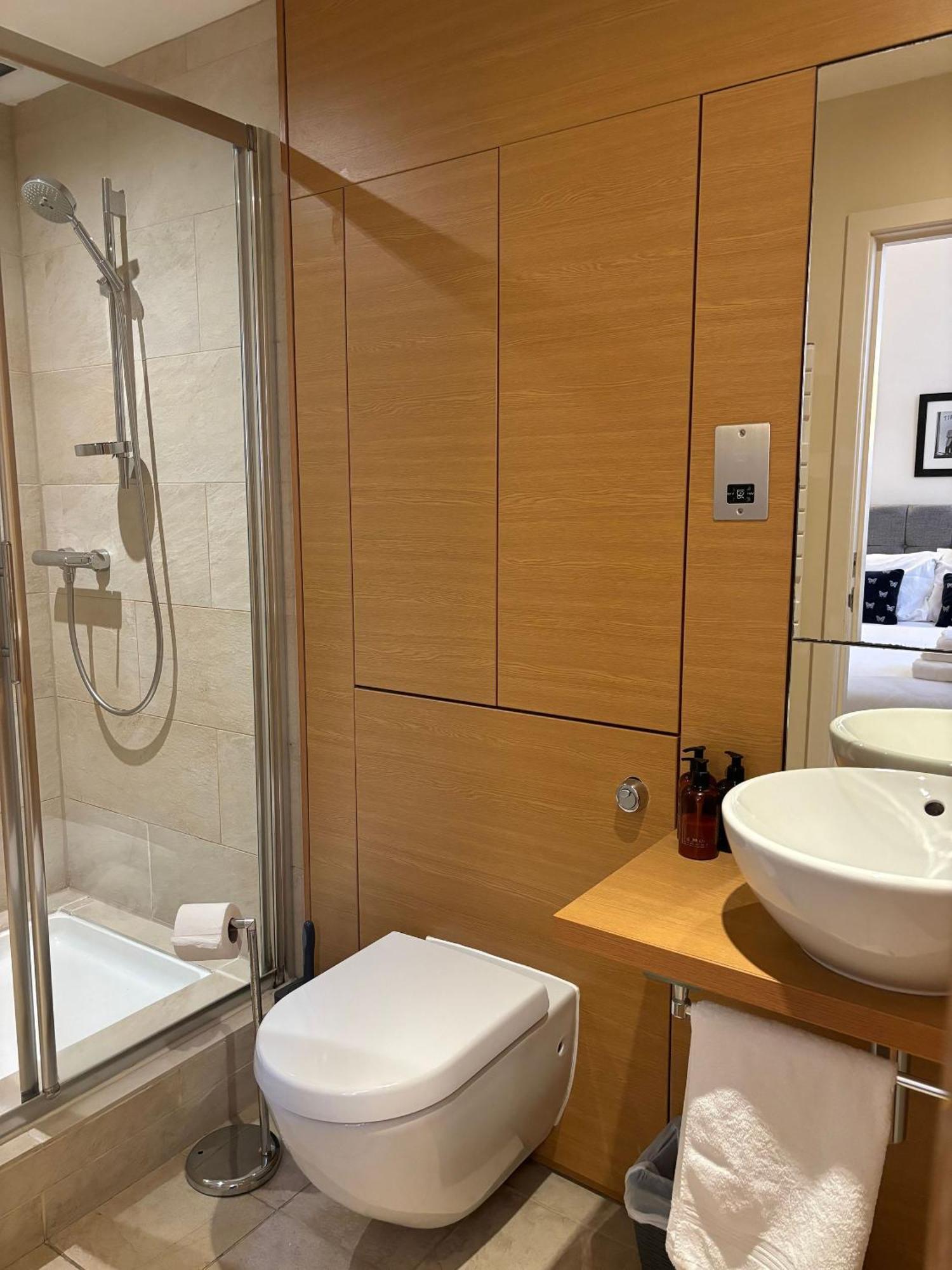 Apartment Extremely Quartermile Near To Castle And