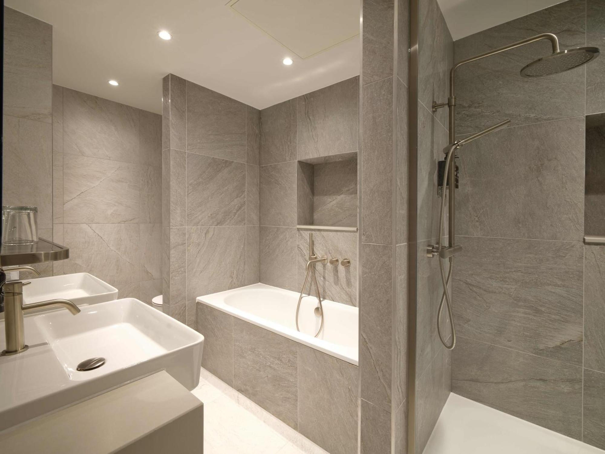 The Resident - Newly Open Hotel 4*