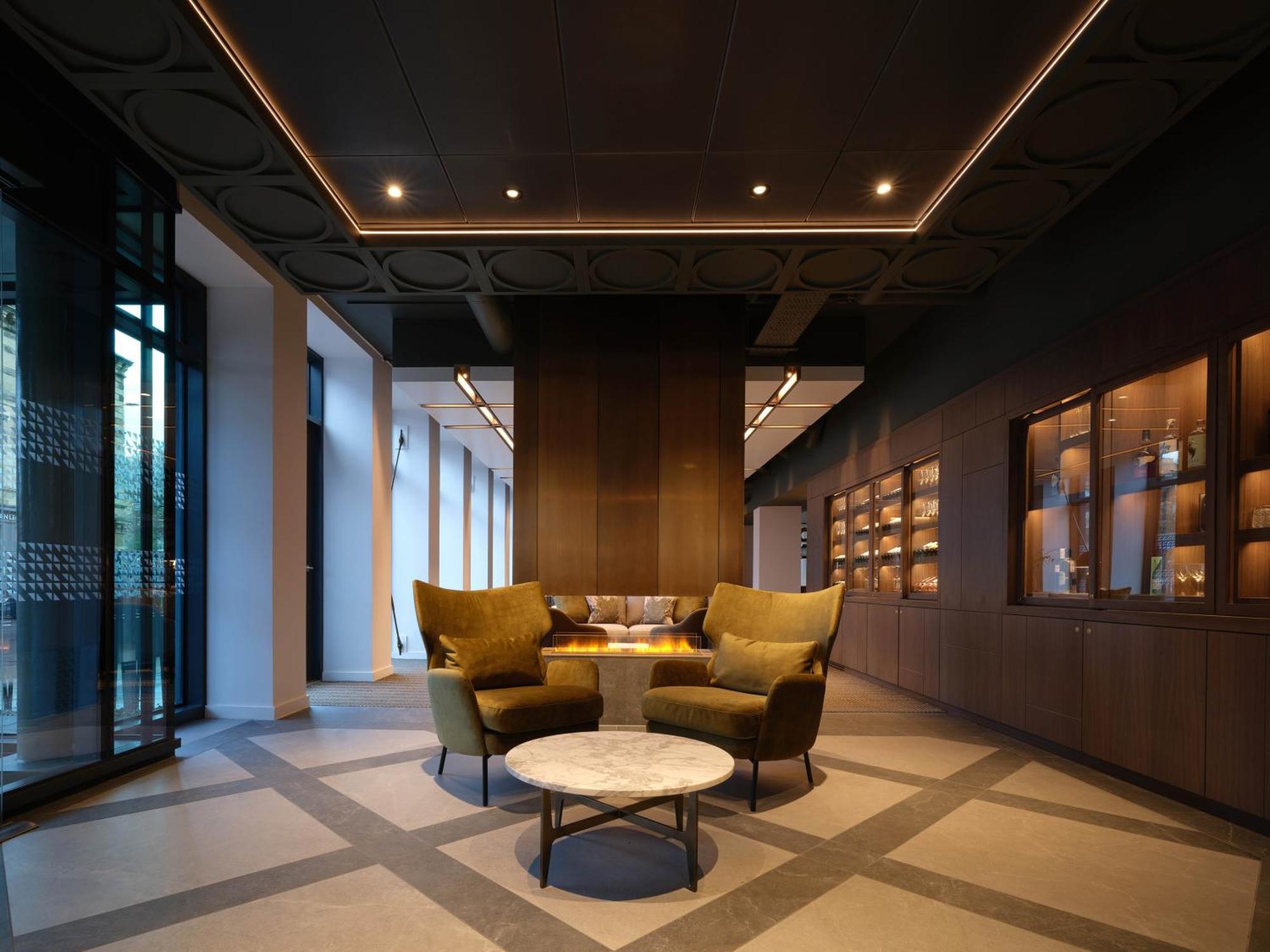 Hotel The Resident - Newly Open 4*