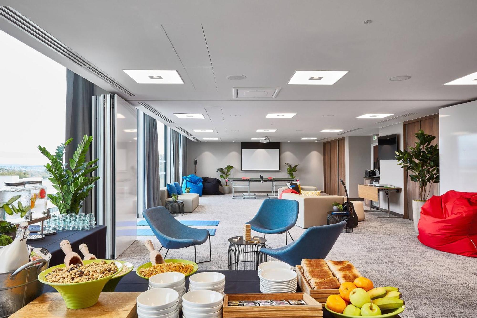 Courtyard By Marriott West 4* Edinburgh