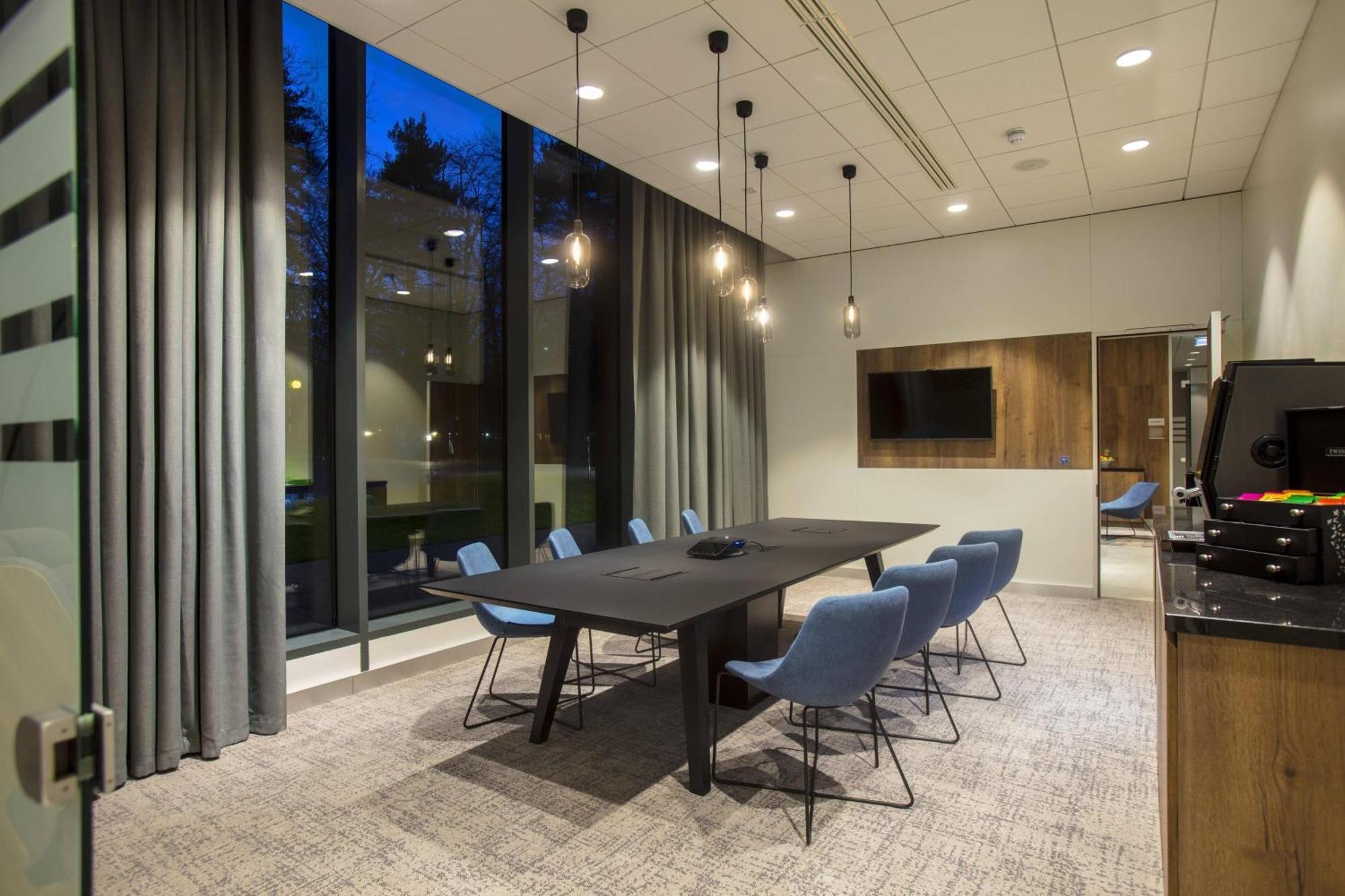 Courtyard By Marriott West Edinburgh