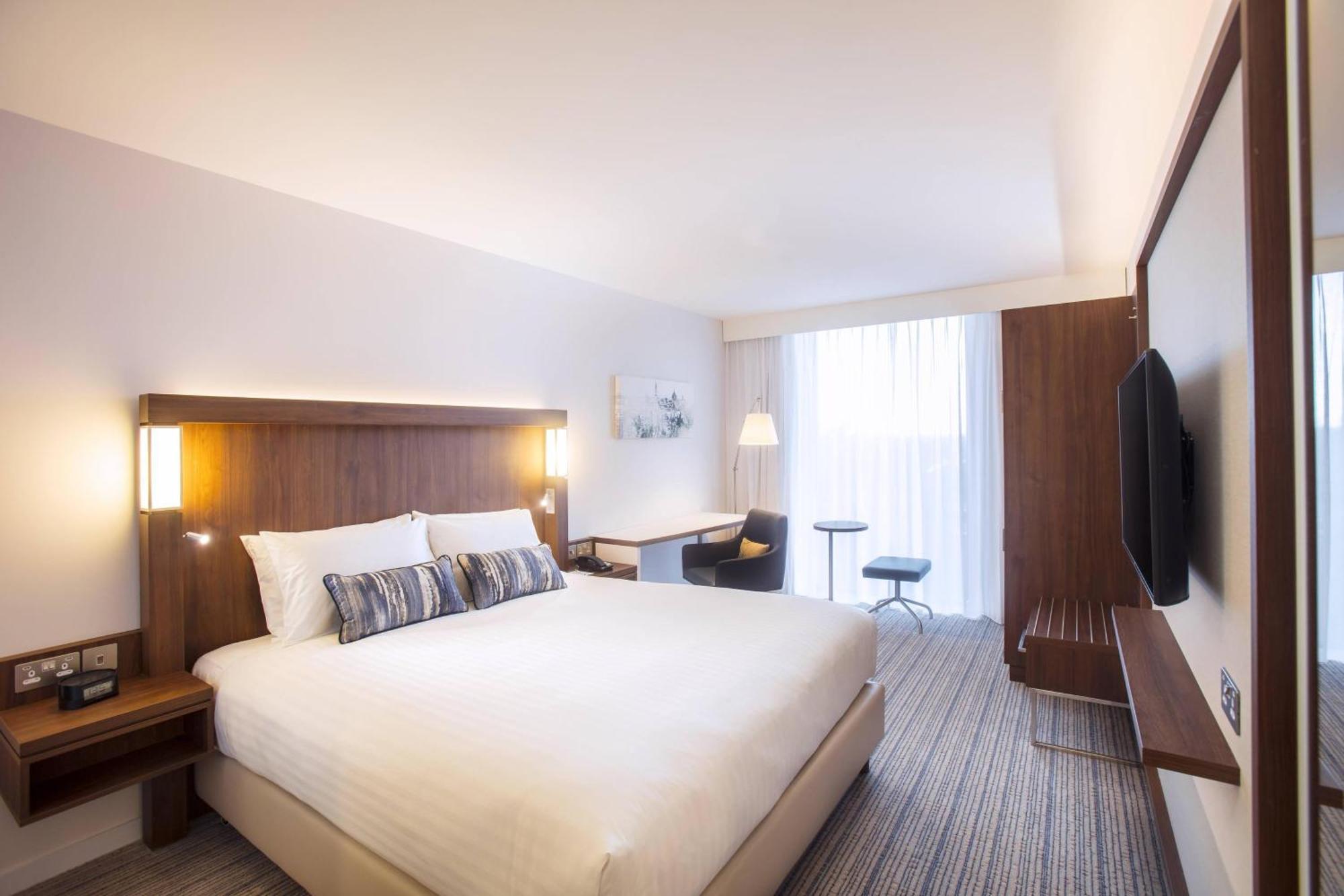 Courtyard By Marriott West 4* Edinburgh