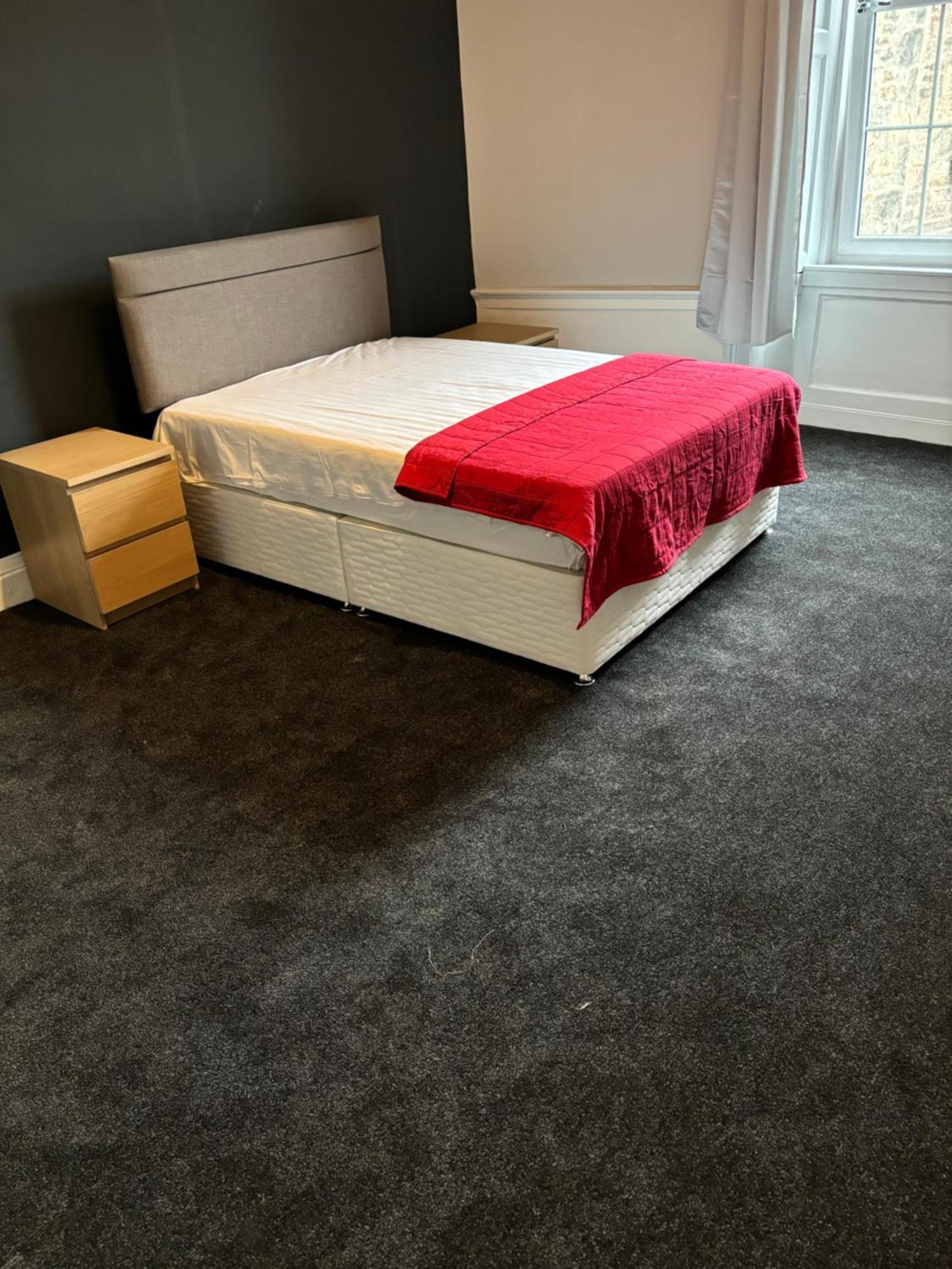 Centre Large 2 Bedroom For 5 People