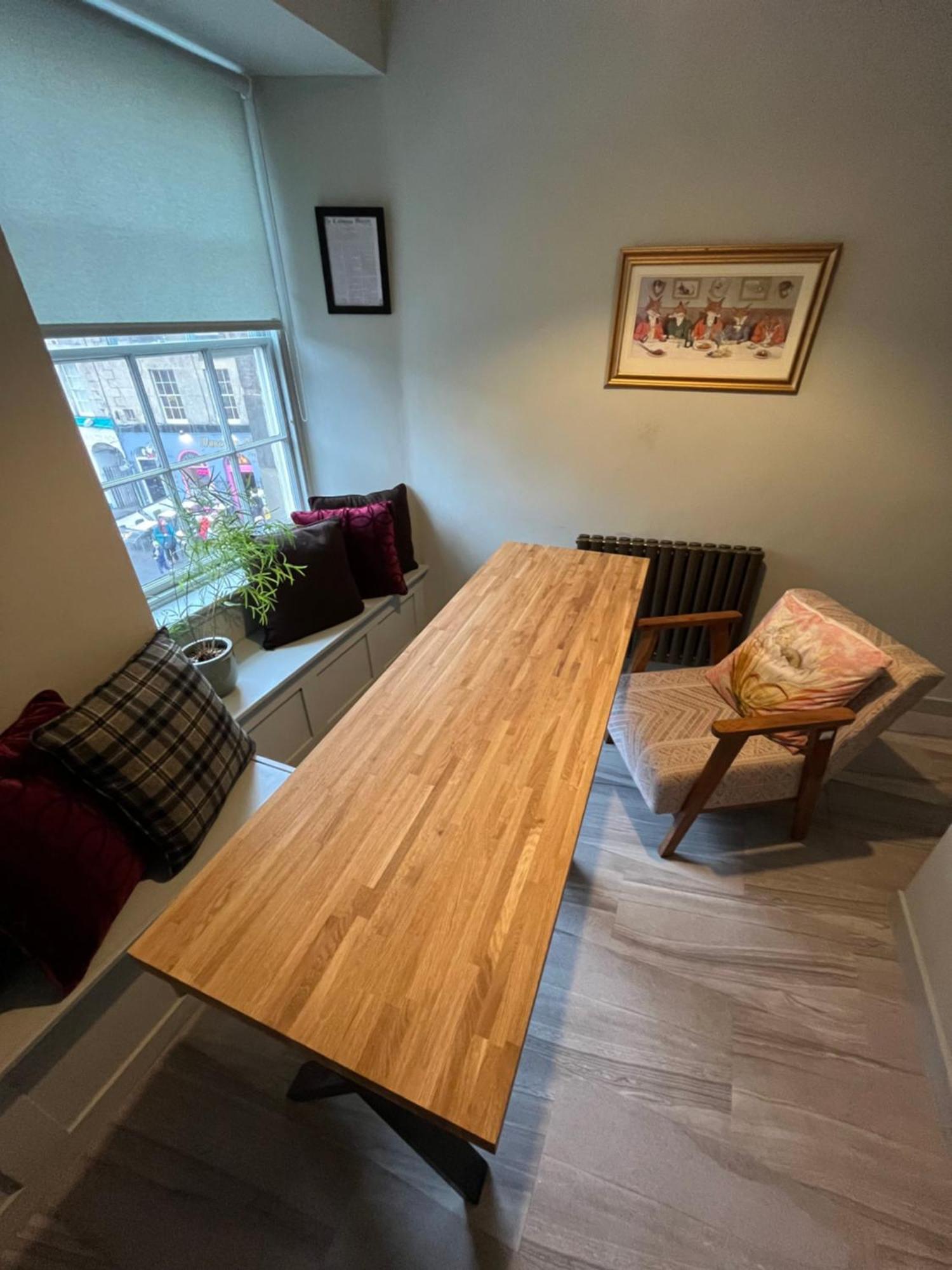 Apartment Warden's Close *