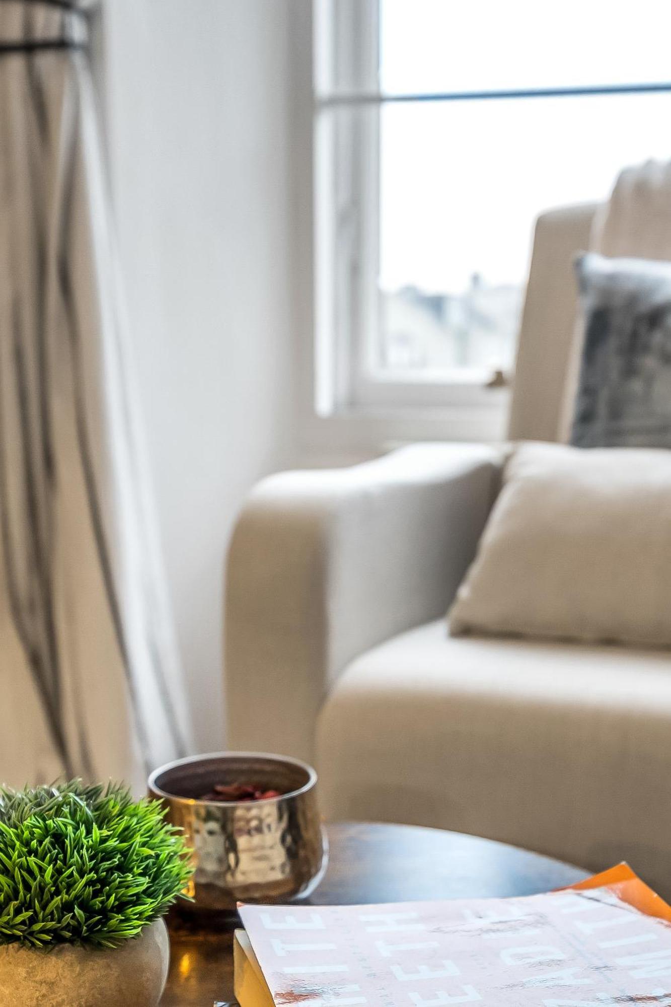 Cozy 2 Bed With Great View - Parking Edinburgh