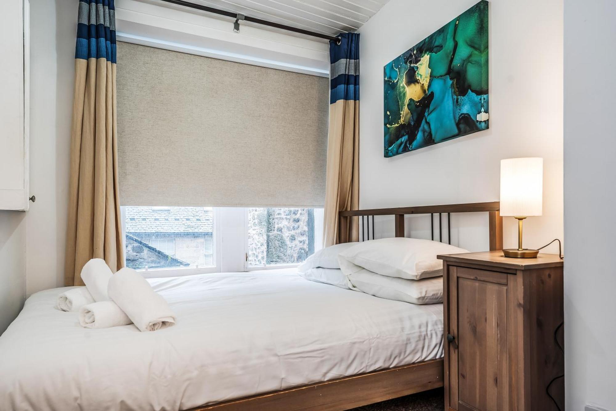 Apartment Cozy 2 Bed With Great View - Parking *