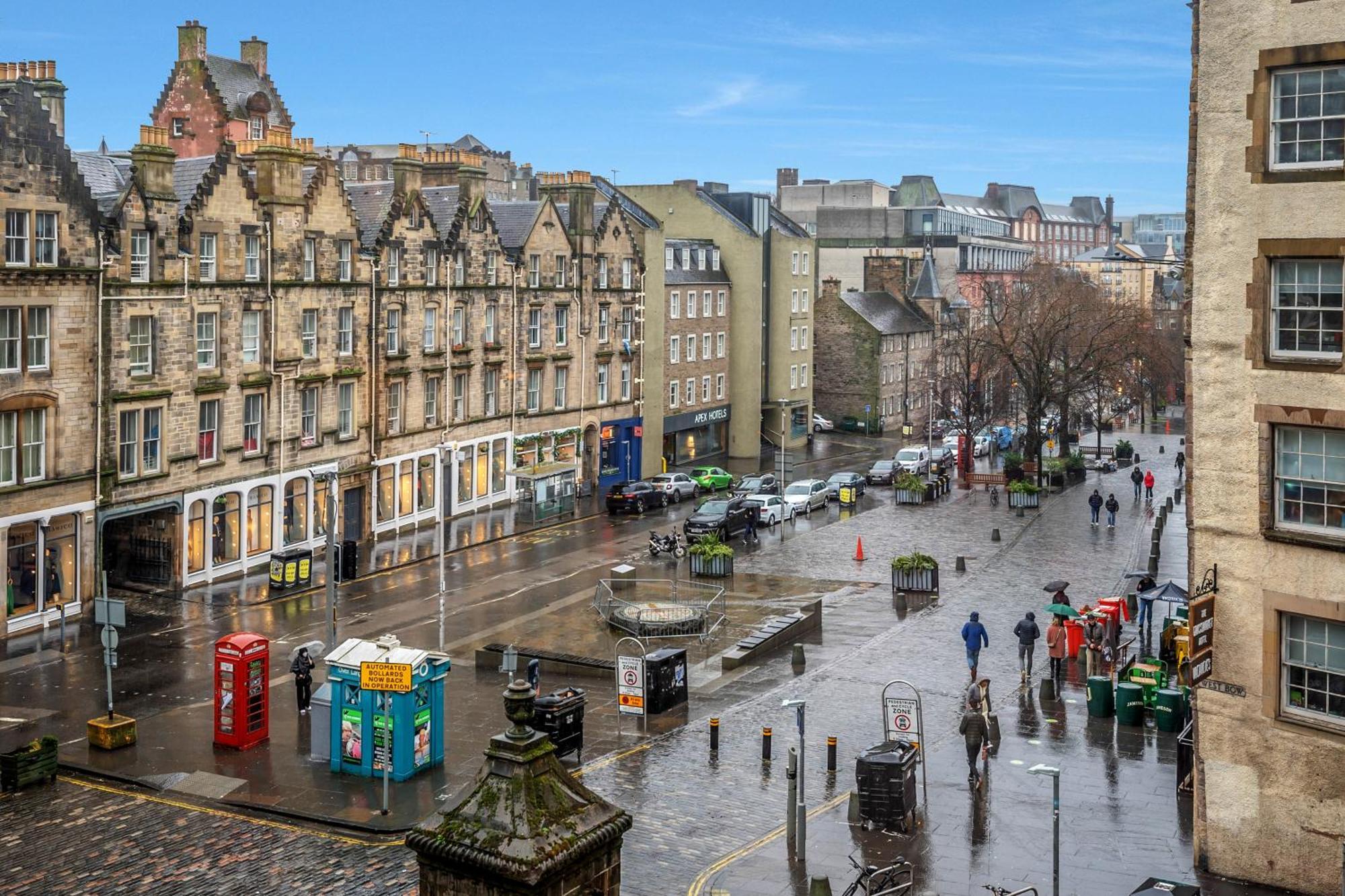 Cozy 2 Bed With Great View - Parking Apartment Edinburgh