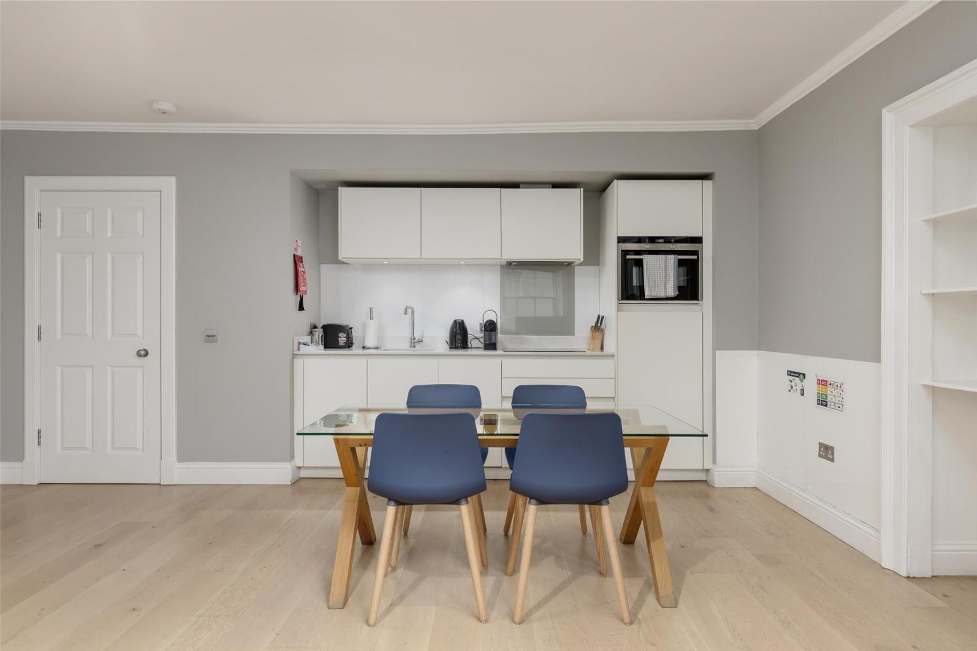 Destiny Scotland - Hill Street Apartment EDI