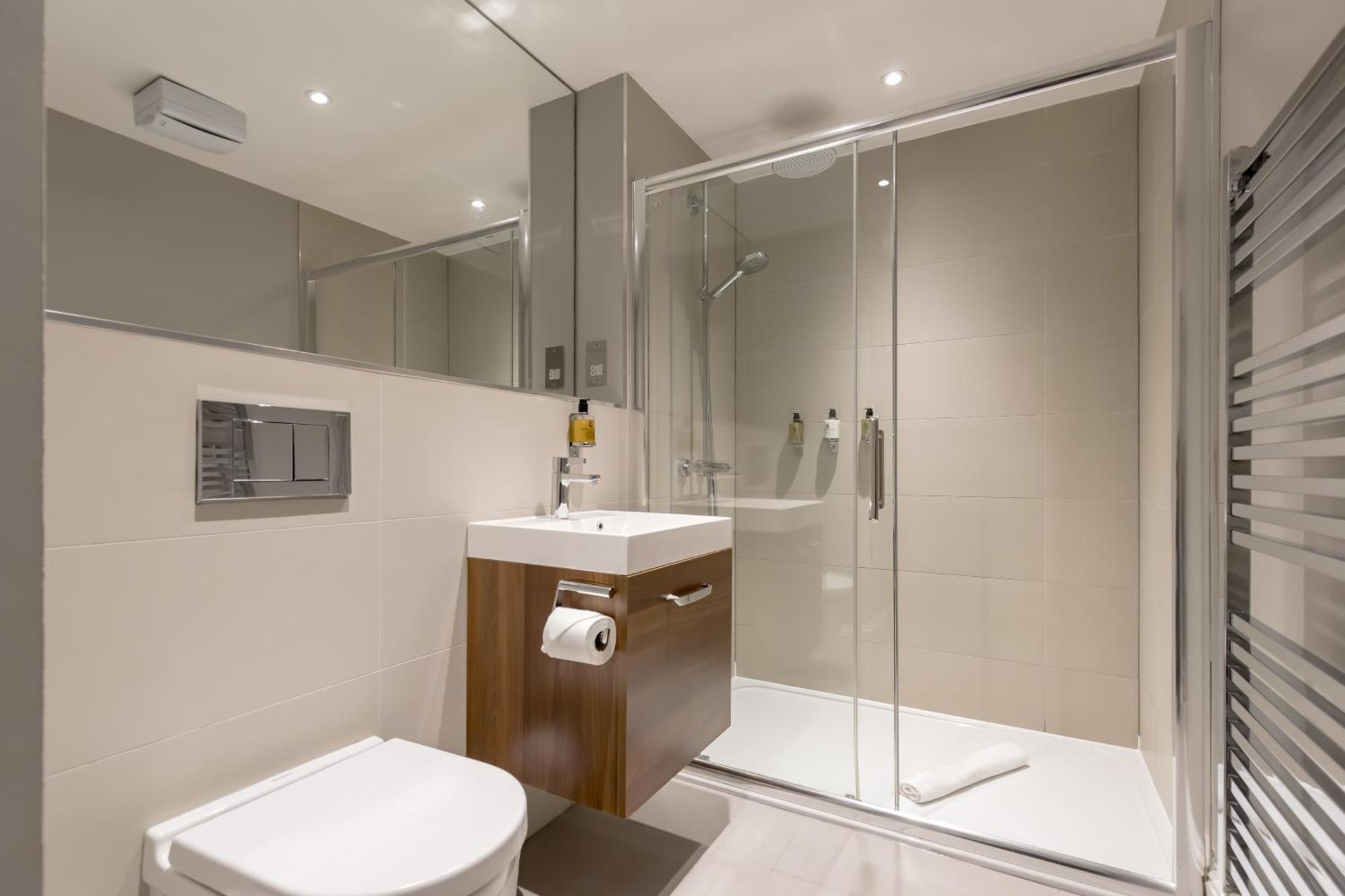 Destiny Scotland - Hill Street Apartment EDI