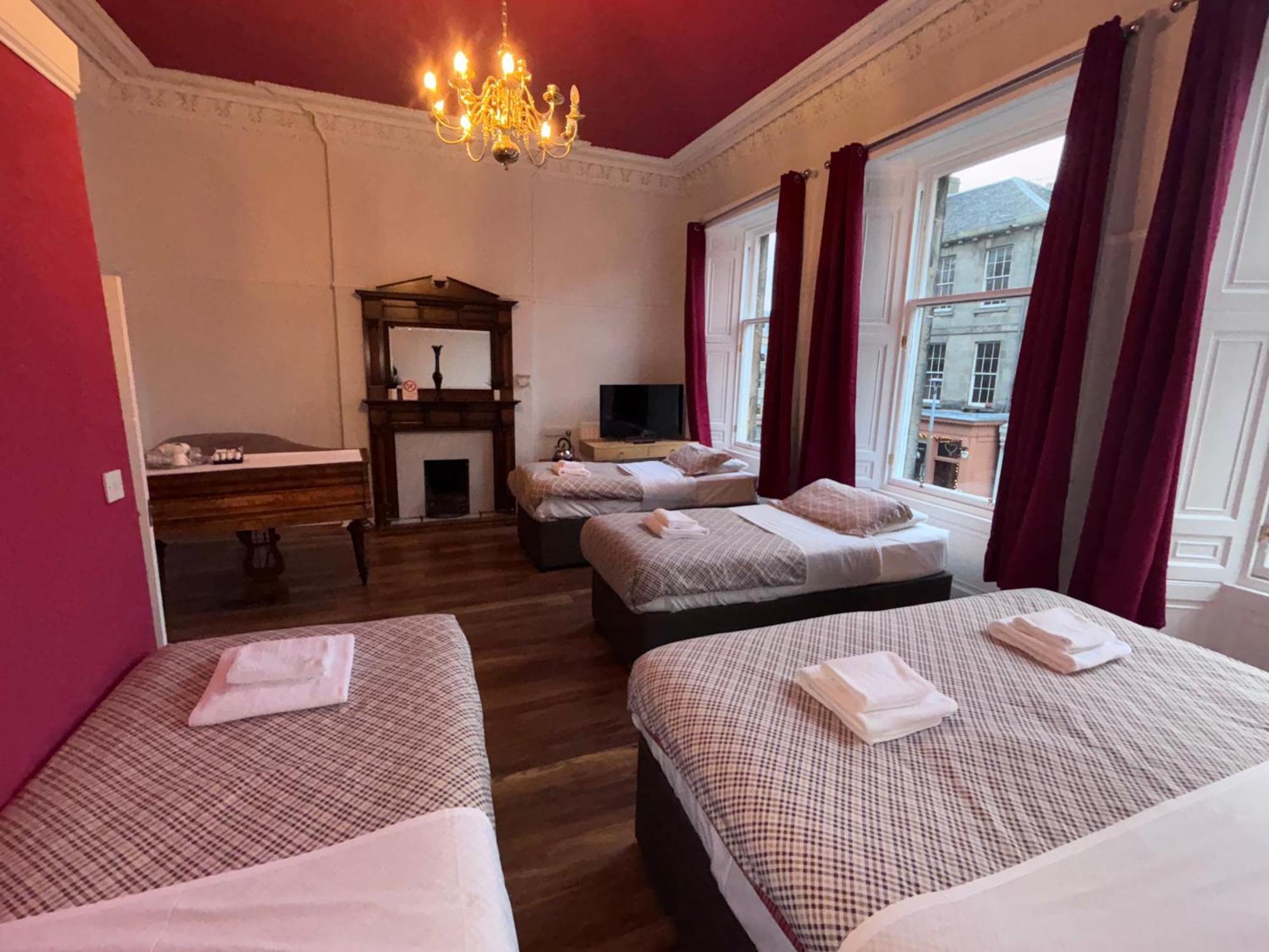 Regent House - Centre 3*