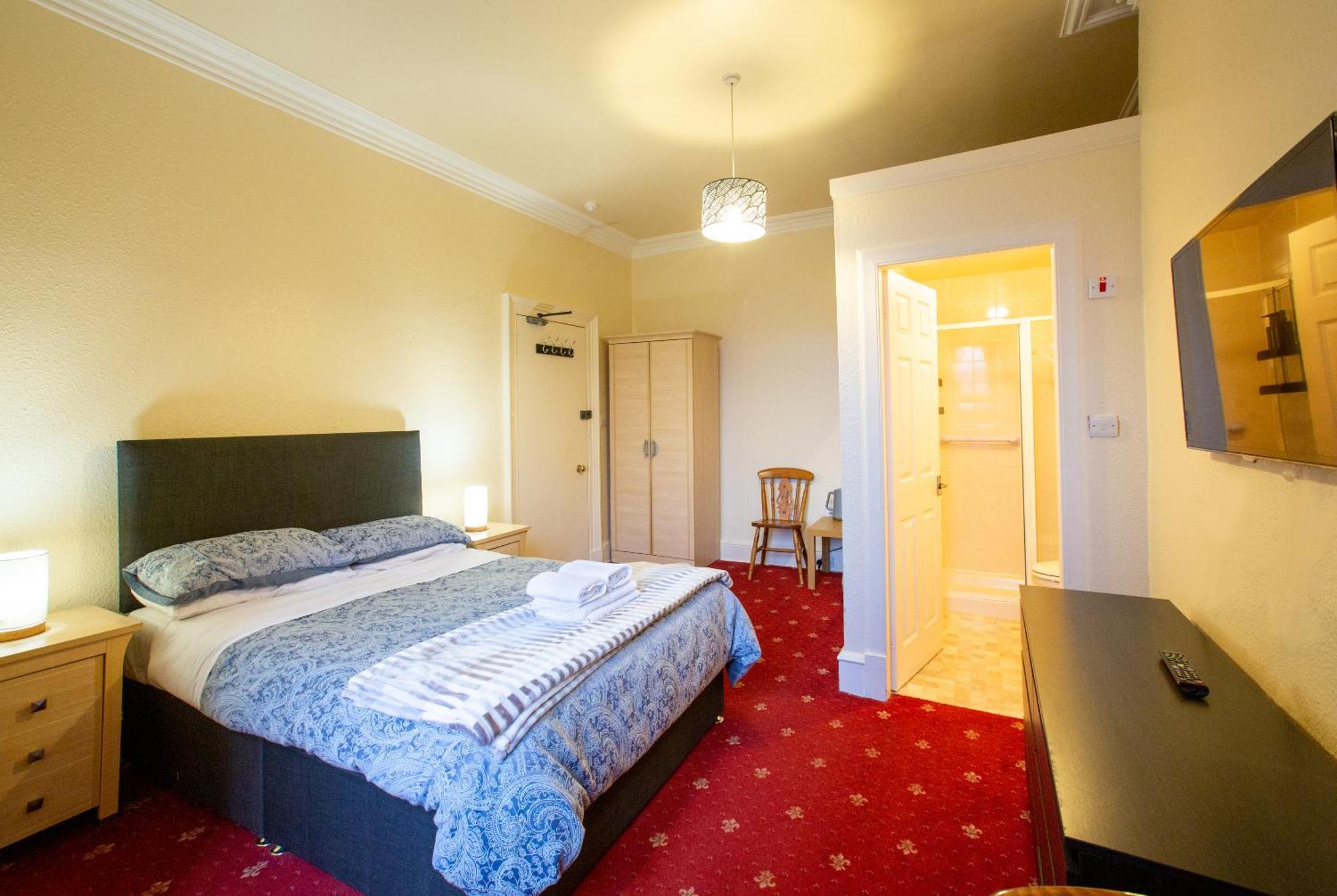 Sailte House Guest house *