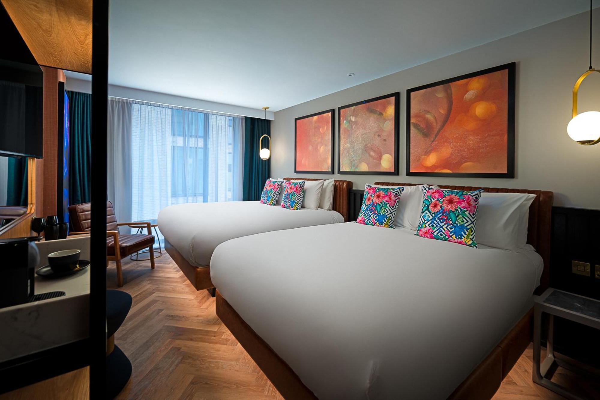 Hotel Nyx