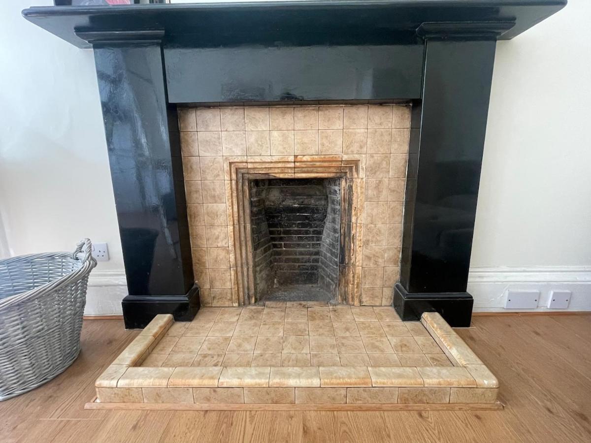 Apartment Large Flat In Chic Bruntsfield *