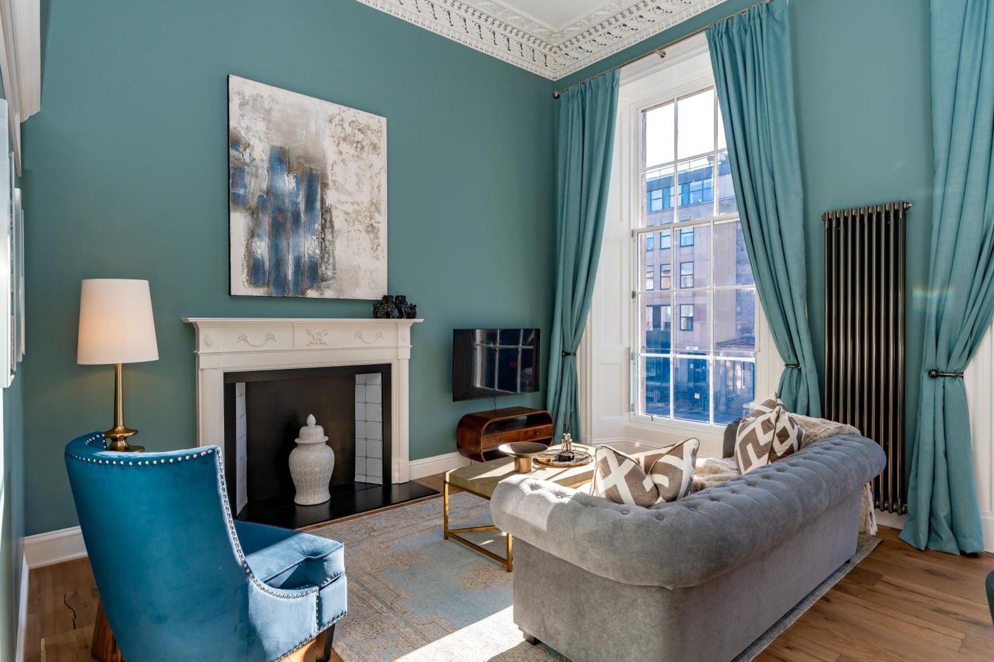 Dragon Luxury At 8 Albyn Place *