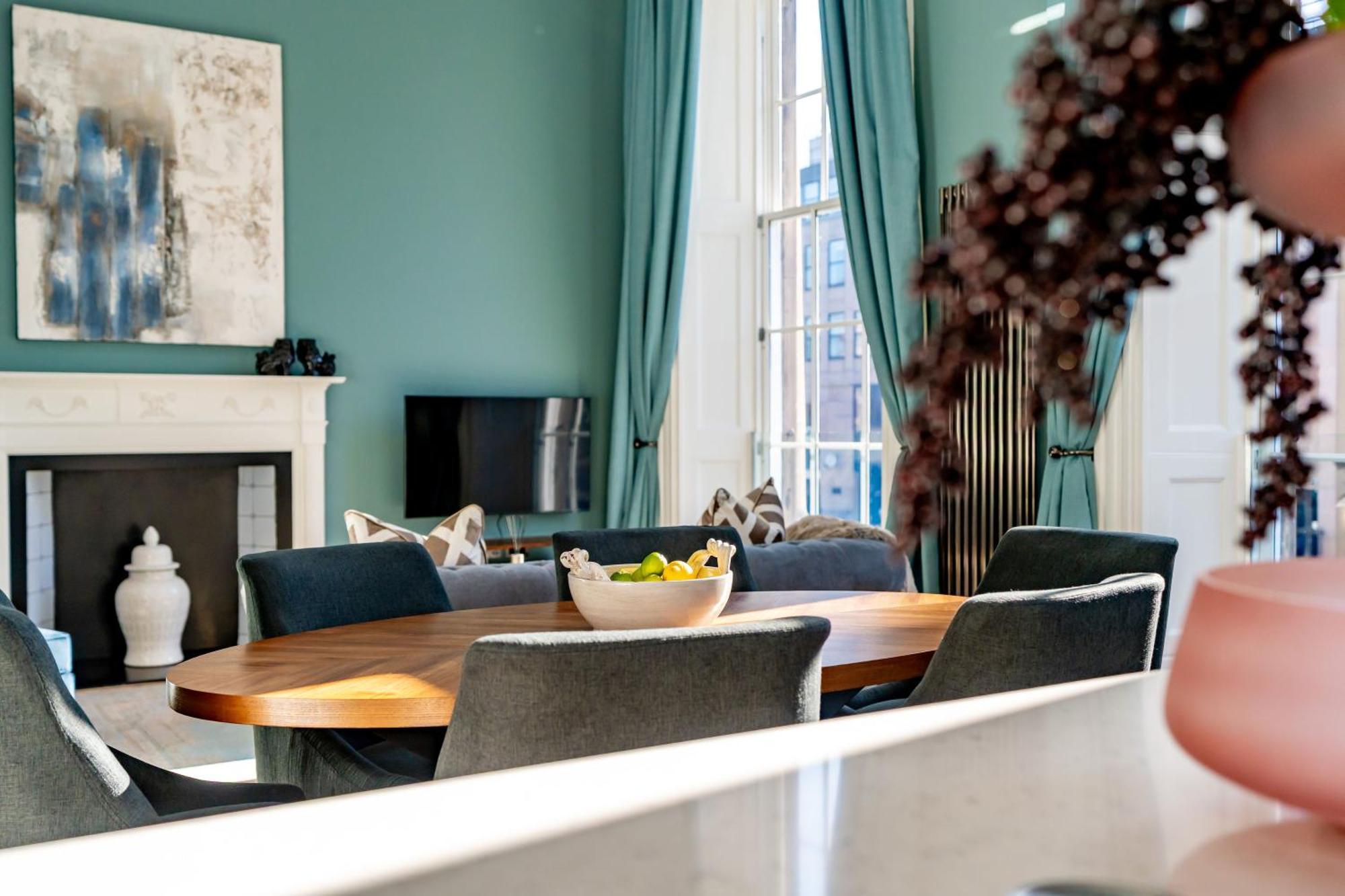 Apartment Dragon Luxury At 8 Albyn Place *