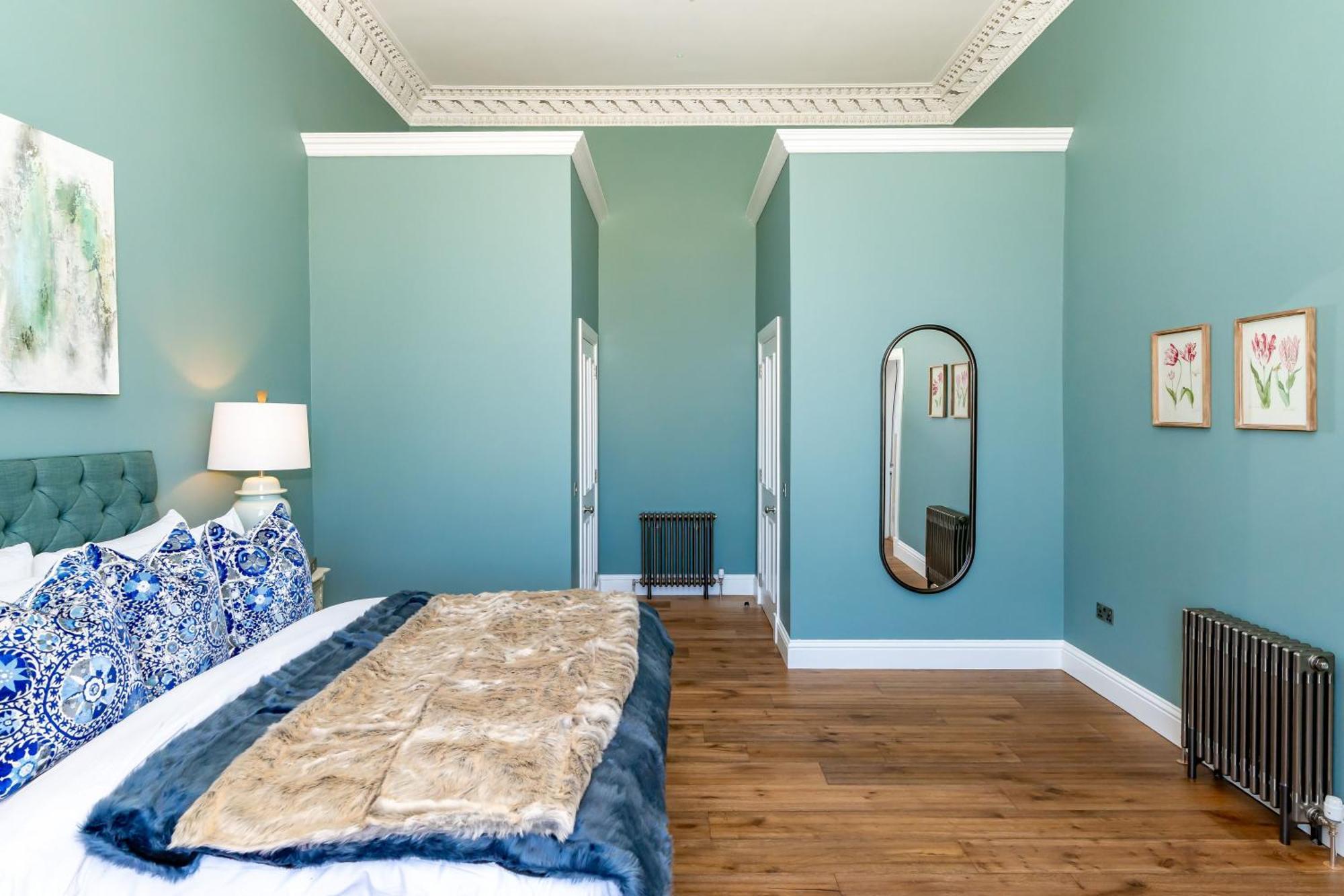 Dragon Luxury At 8 Albyn Place Apartment Edinburgh