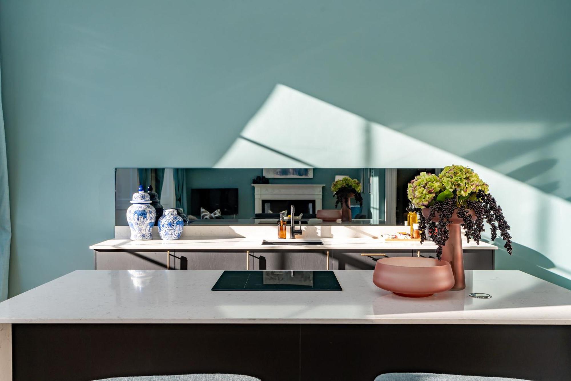 Apartment Dragon Luxury At 8 Albyn Place Edinburgh