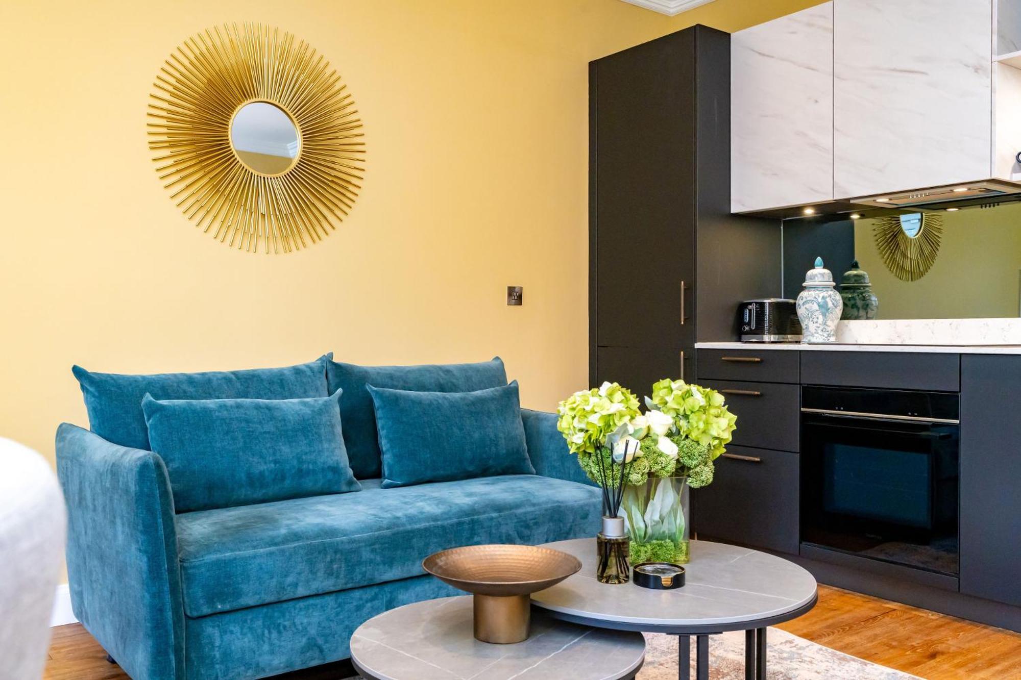 Dragon Luxury At 8 Albyn Place Apartment Edinburgh