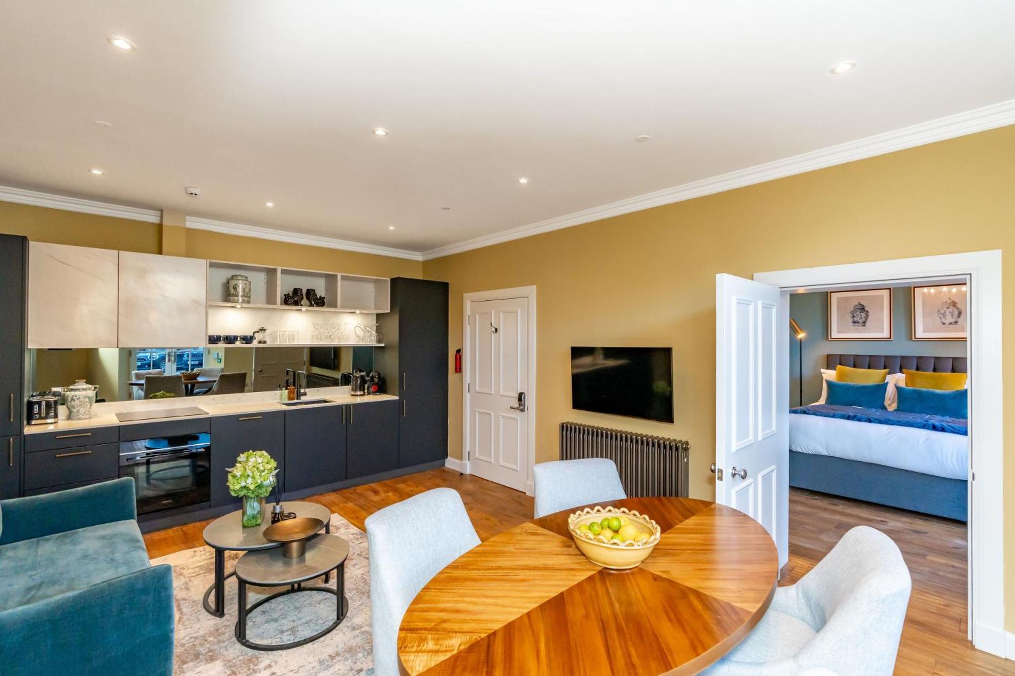 Apartment Dragon Luxury At 8 Albyn Place *