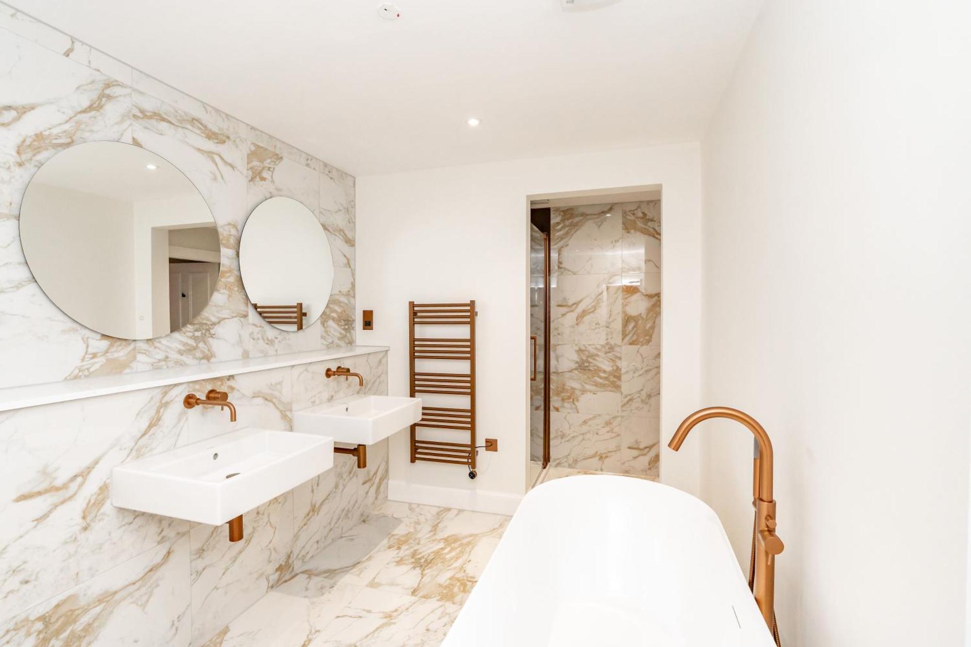 Dragon Luxury At 8 Albyn Place Apartment *