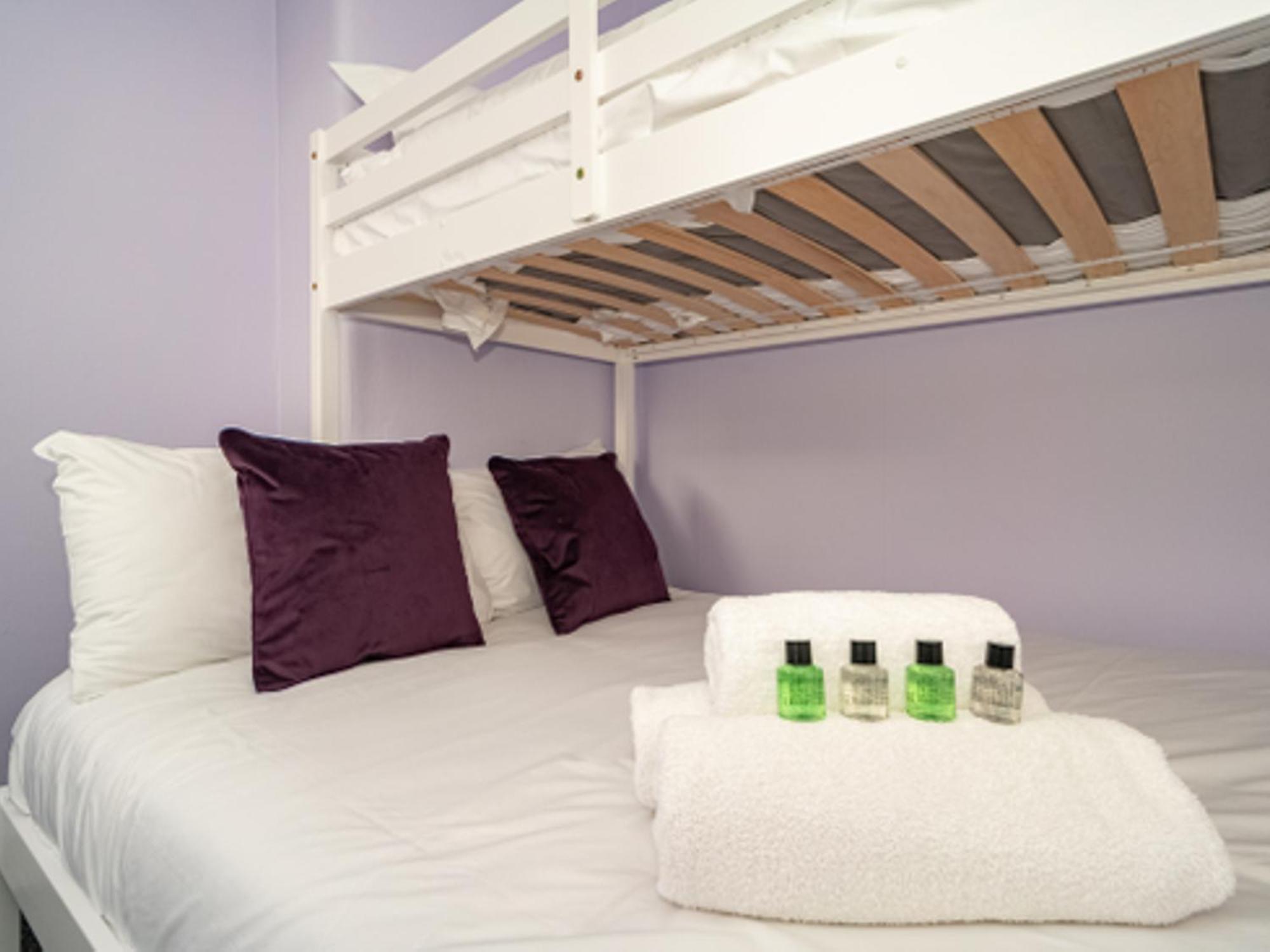 Charming Family House In Rosewell - Pass The Keys Holiday home Edinburgh