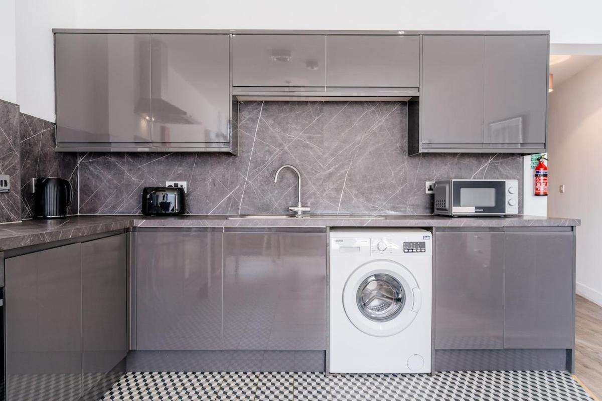 Cozy-free Parking-12 Mins Center Apartment *