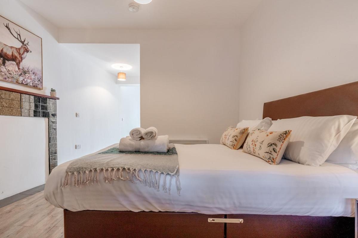 Apartment Cozy-free Parking-12 Mins Center *
