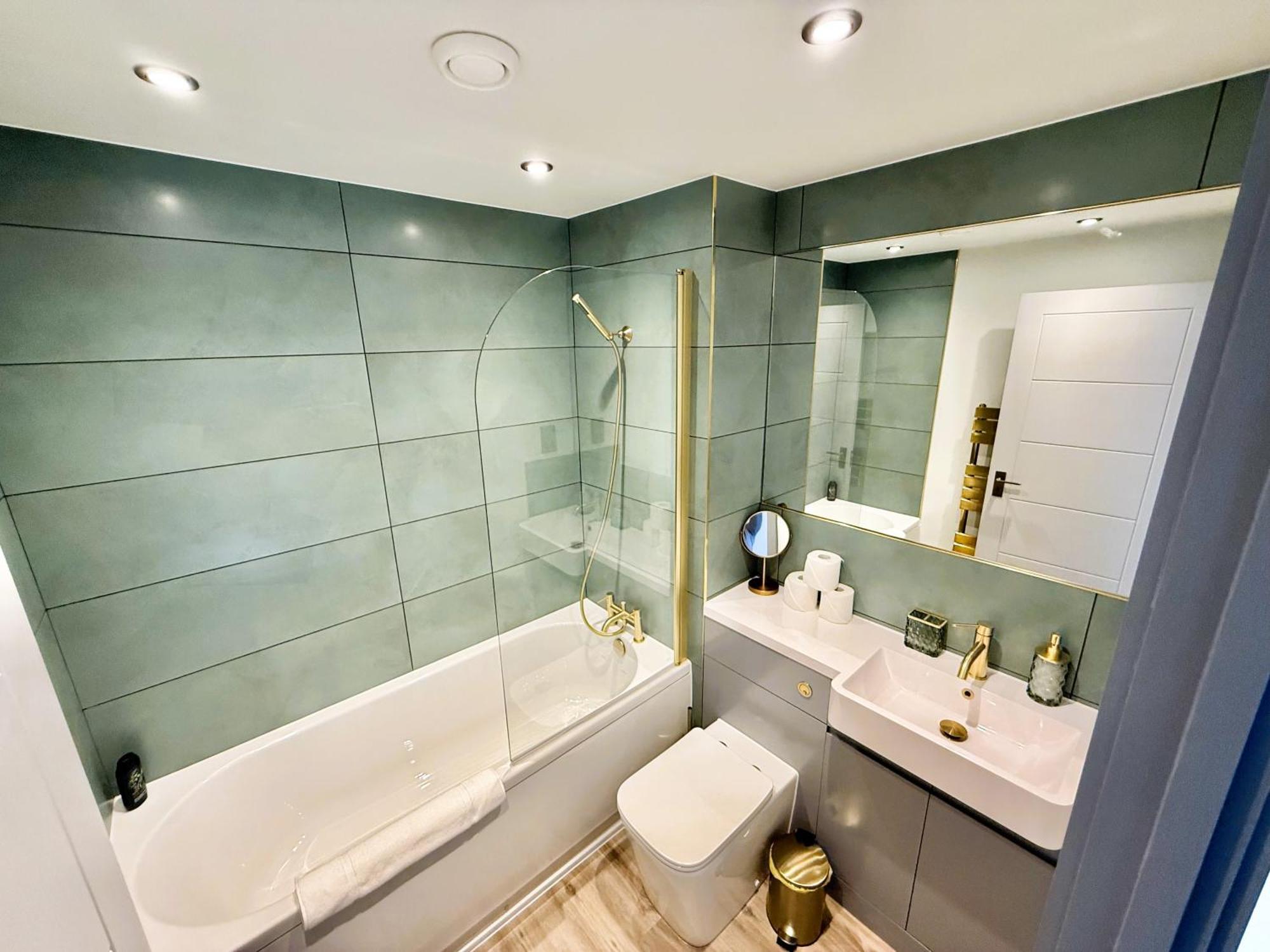 Holyrood Hidden Gem * Edinburgh