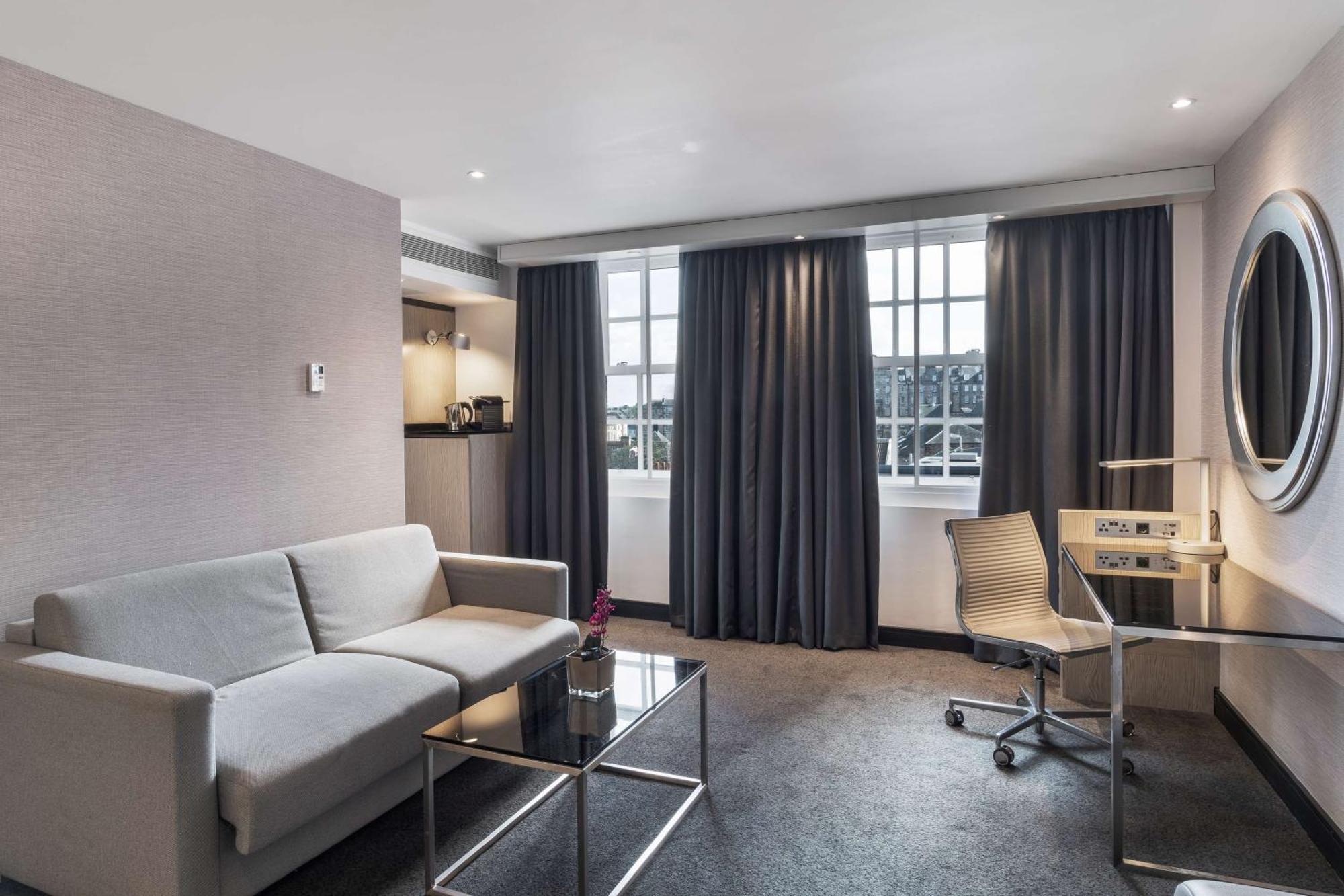 Radisson Blu Hotel, Centre Edinburgh