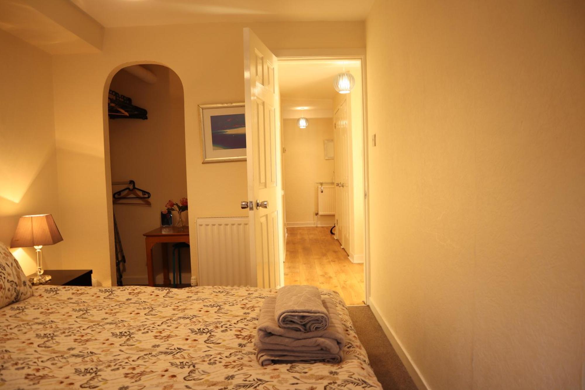 Apartment 3 Bedrooms Flat In Old Town Sleeps 6