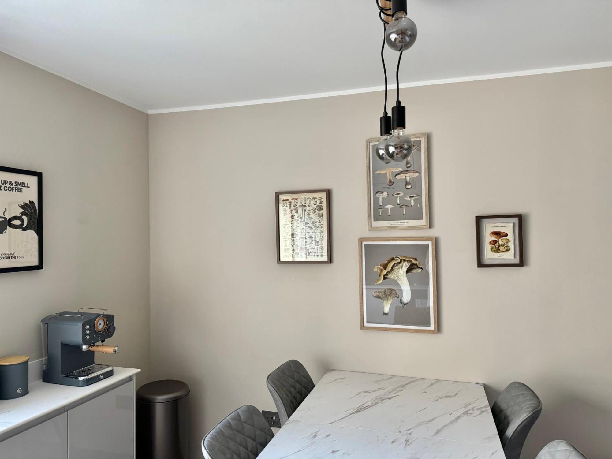 Holyrood Hidden Gem Apartment Edinburgh