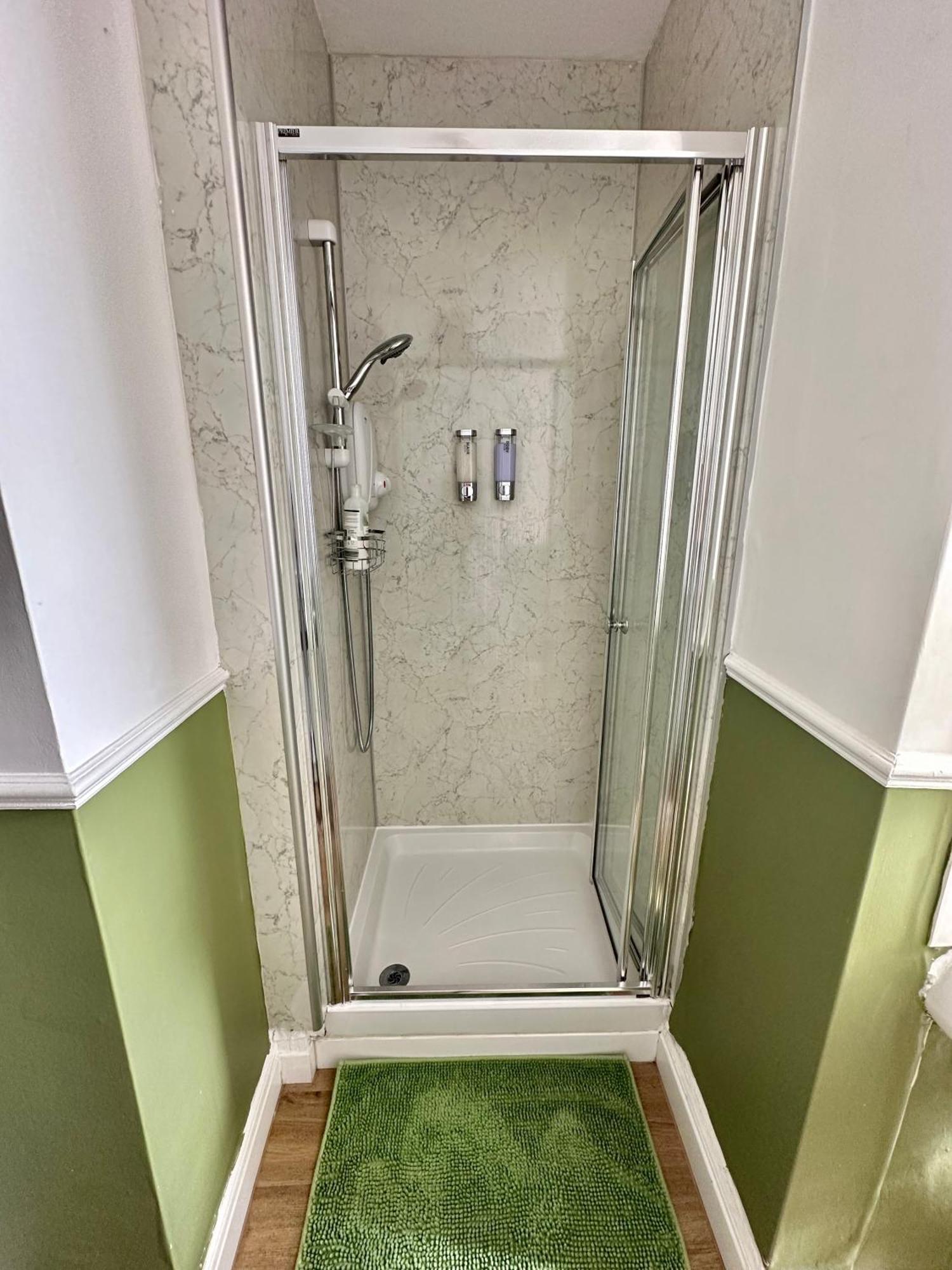 Apartment Cosy In Centre , 2 Bedroom1 Bathroom *